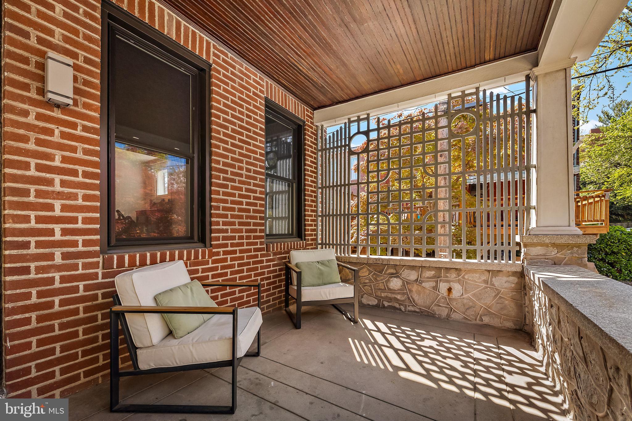 WYMAN PARK HAMPDEN - Residential