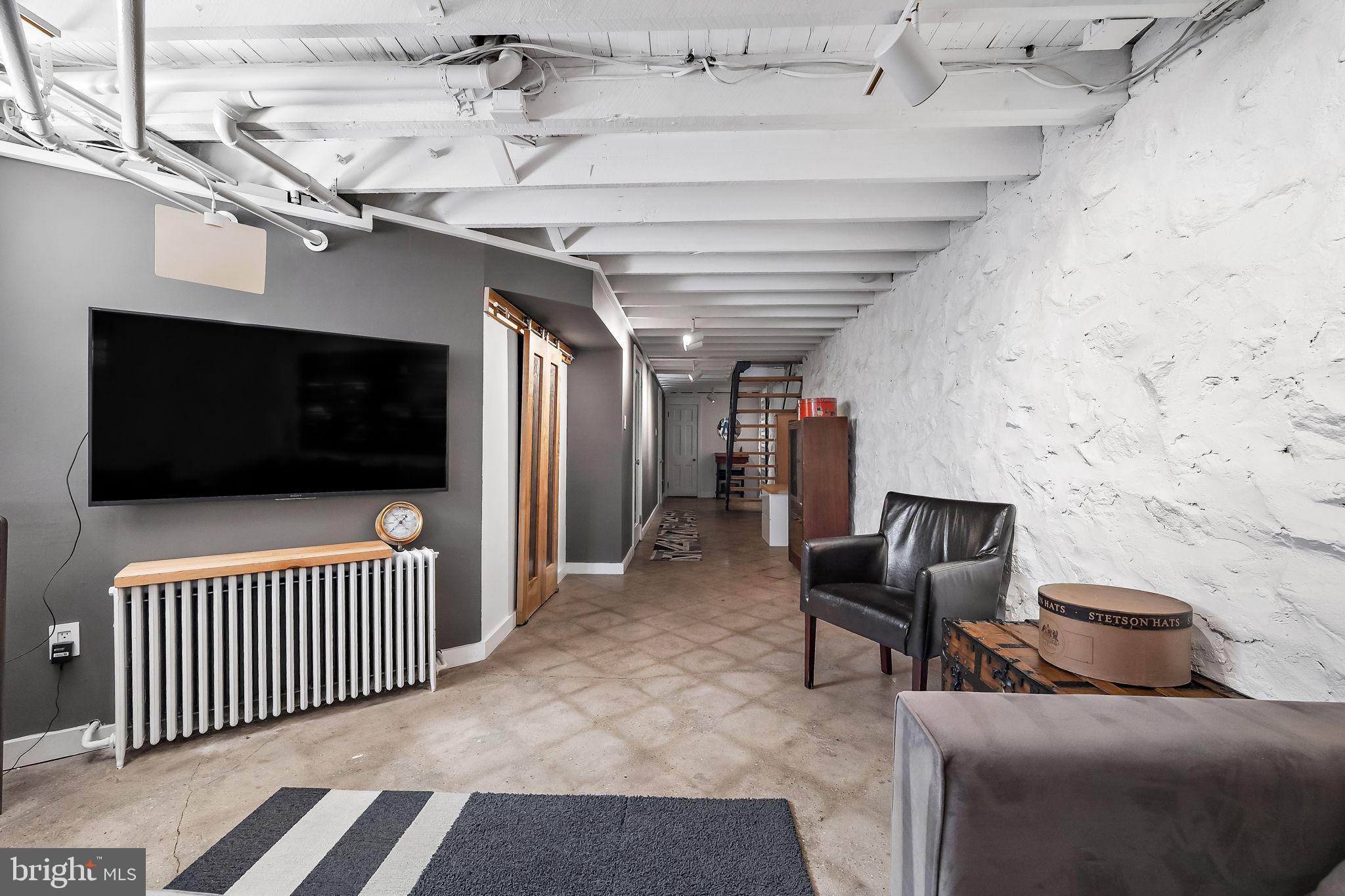 WYMAN PARK HAMPDEN - Residential