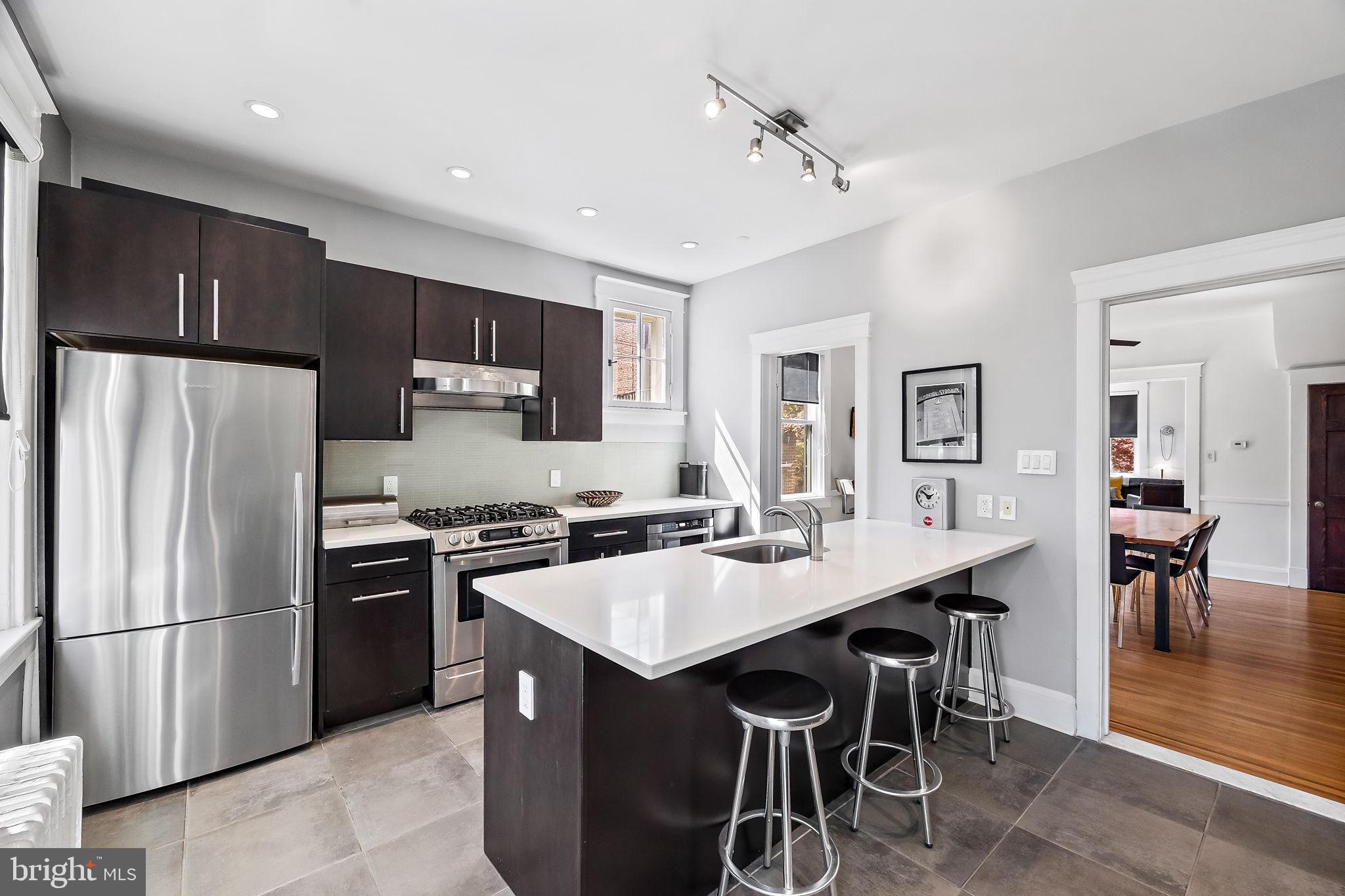 WYMAN PARK HAMPDEN - Residential