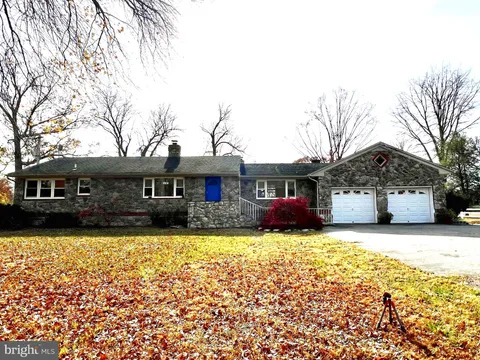 7065 Hawthorne Road, La Plata, MD MLS: MDCH2042238