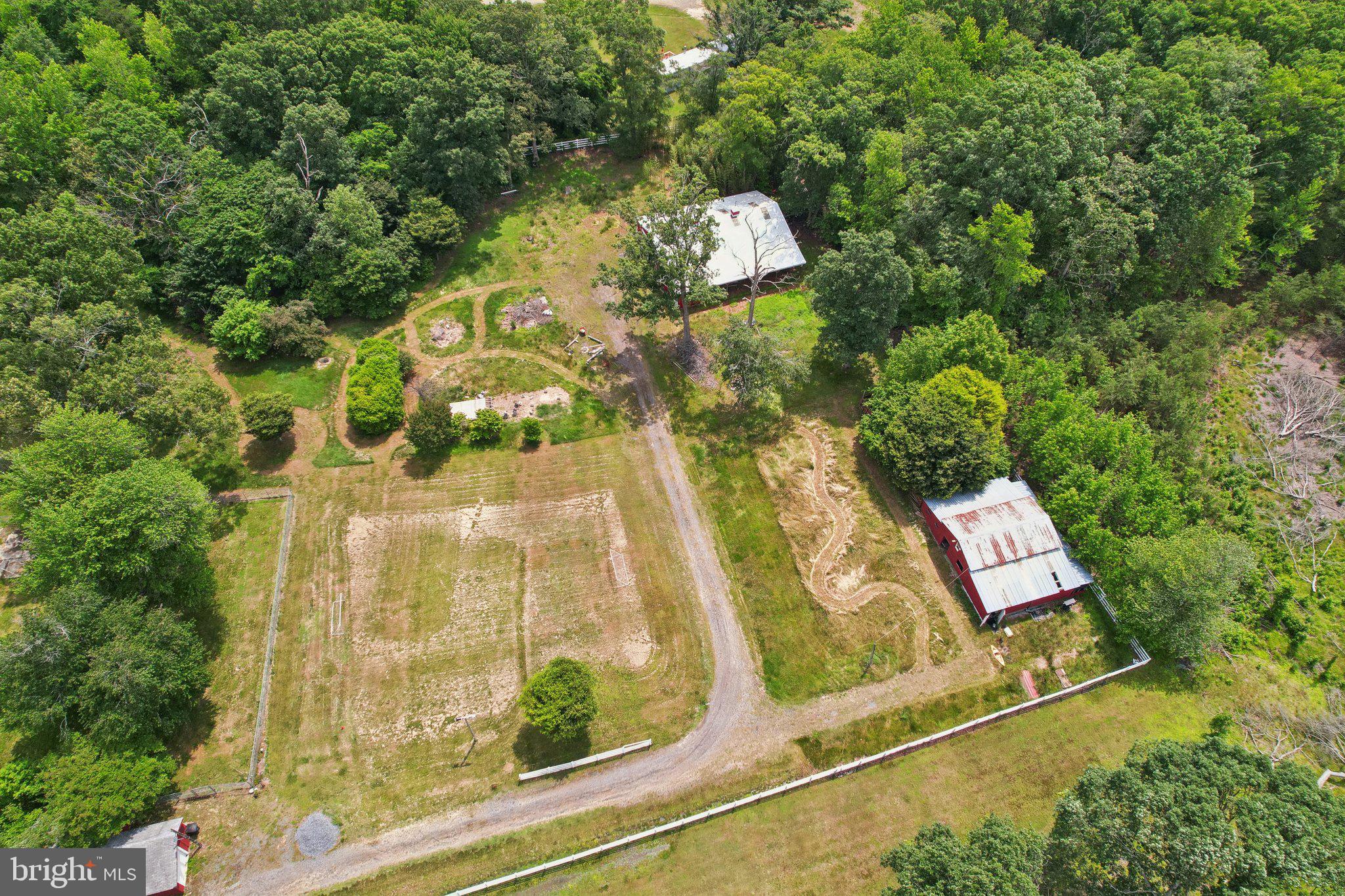 7065 HAWTHORNE ROAD