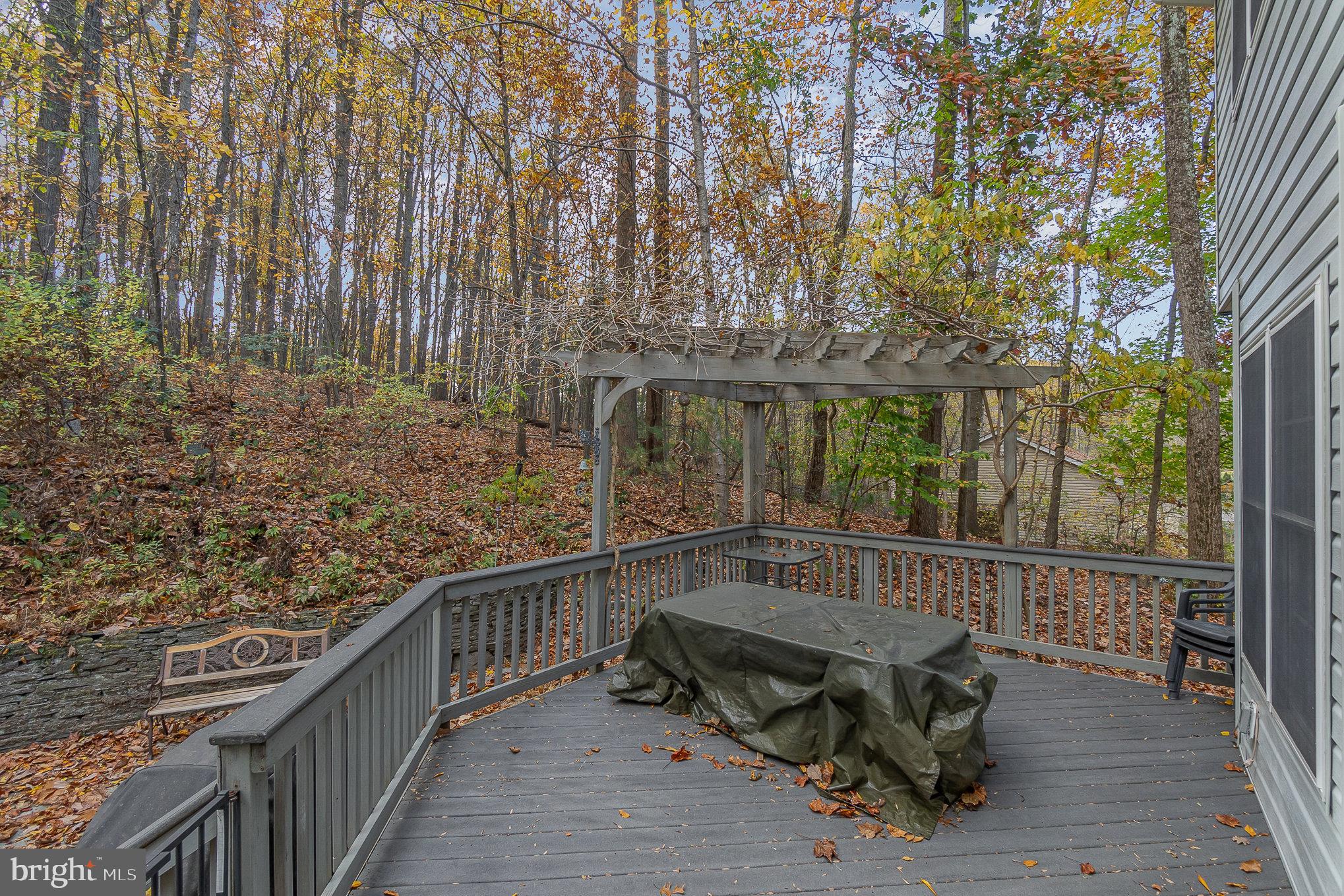 MADONNA MANOR - Residential