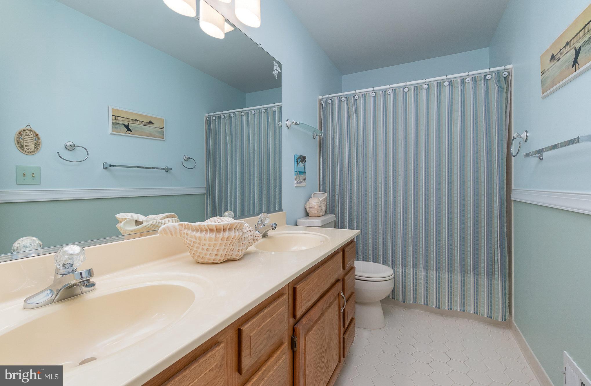 MADONNA MANOR - Residential