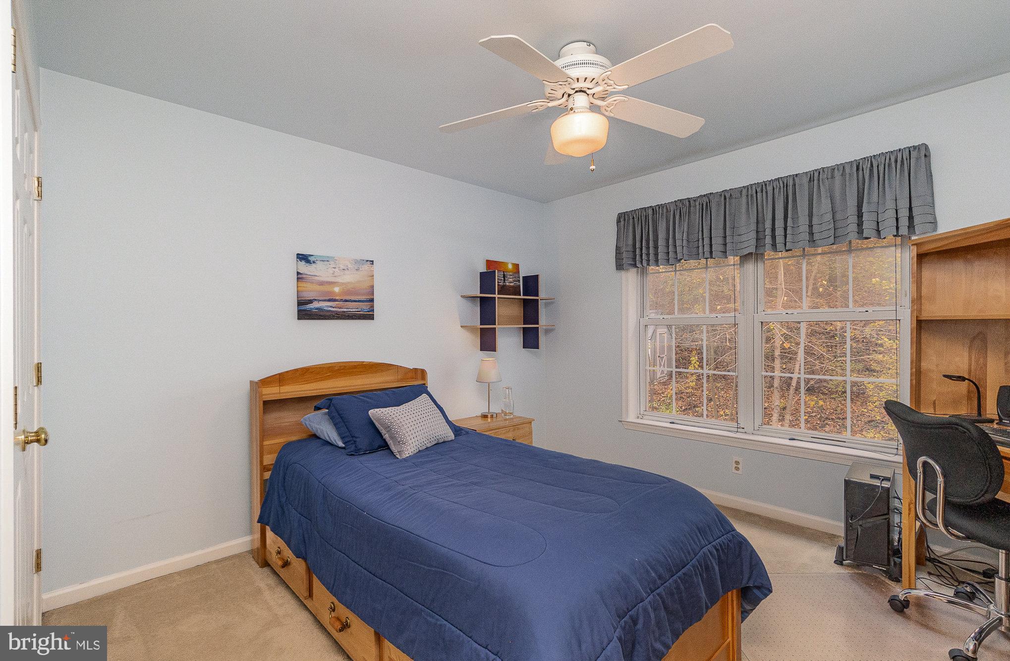 MADONNA MANOR - Residential