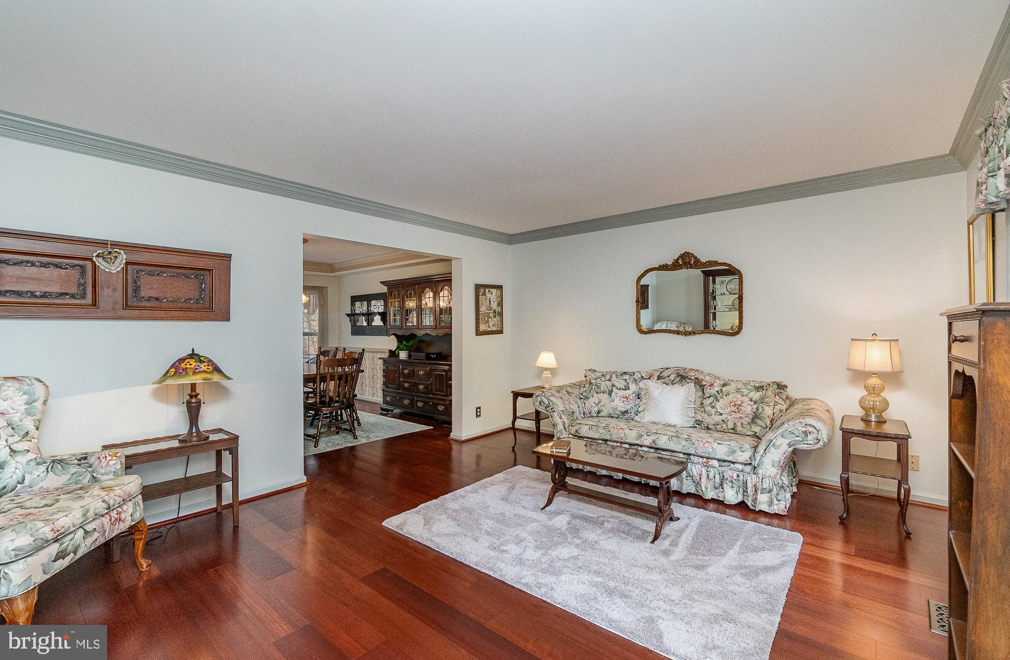 MADONNA MANOR - Residential