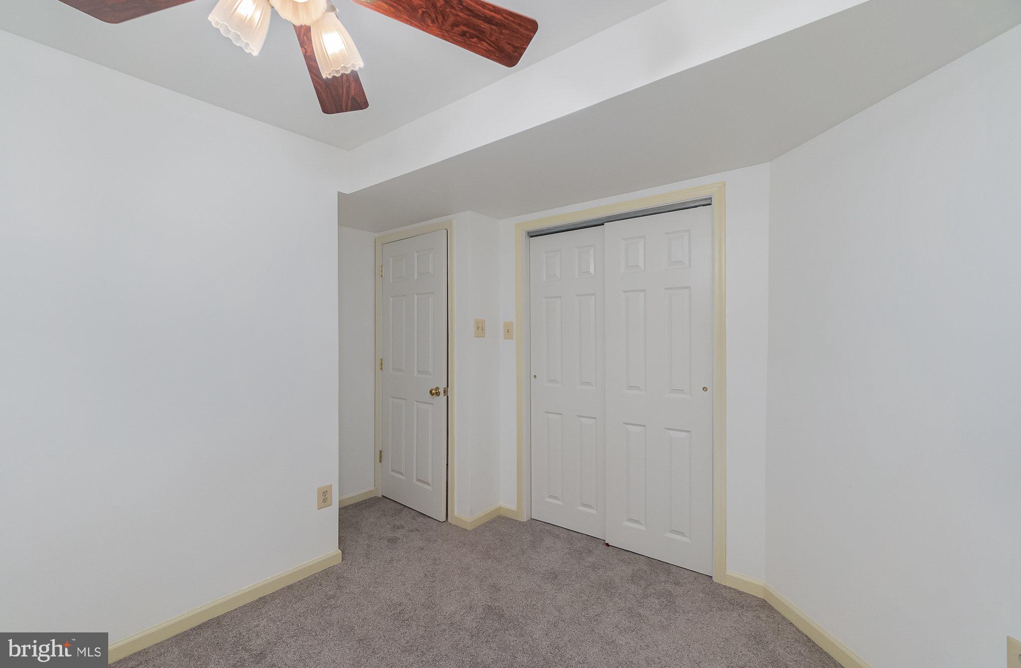 MADONNA MANOR - Residential