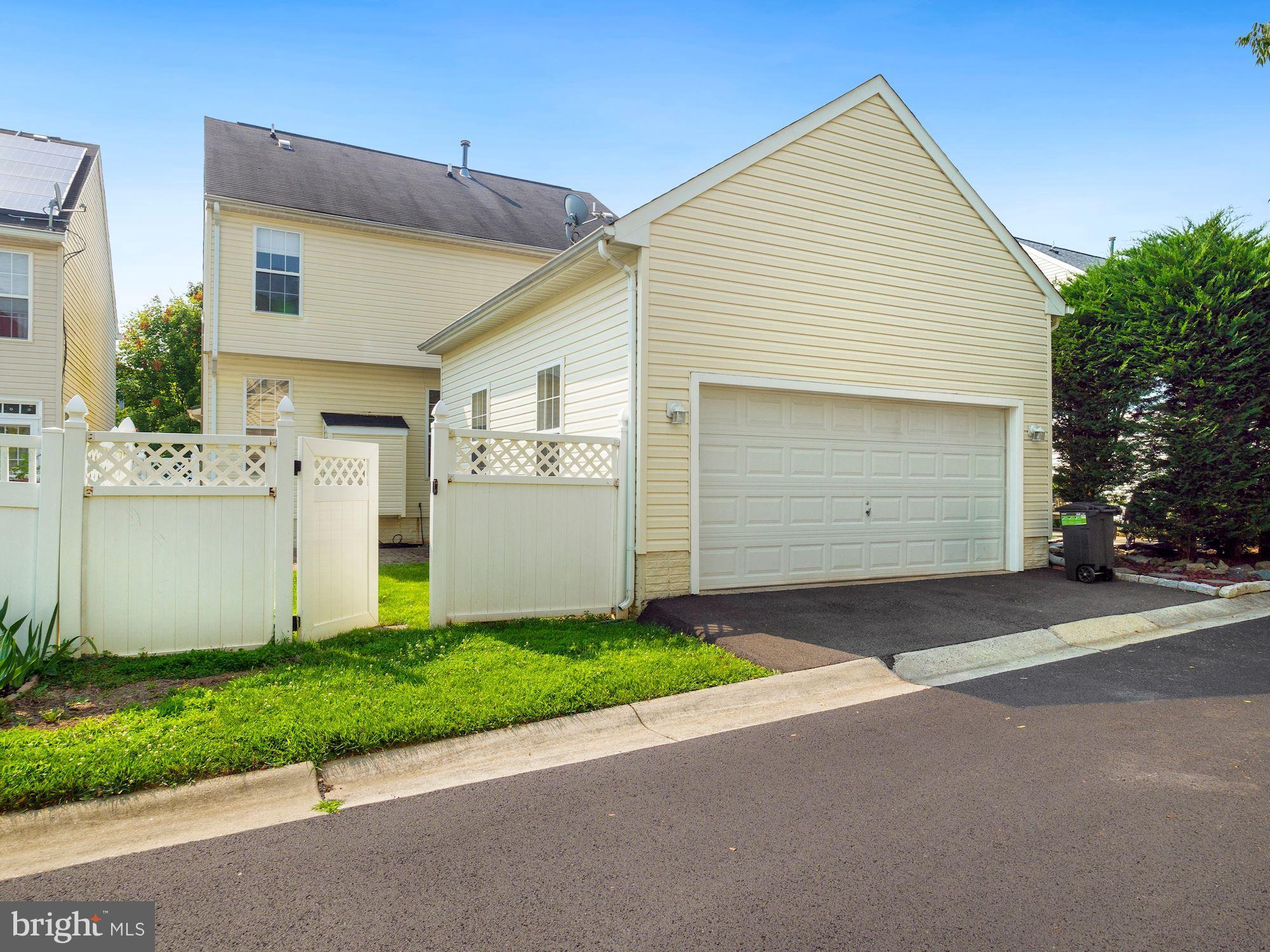 FOUNTAIN HILLS - Residential