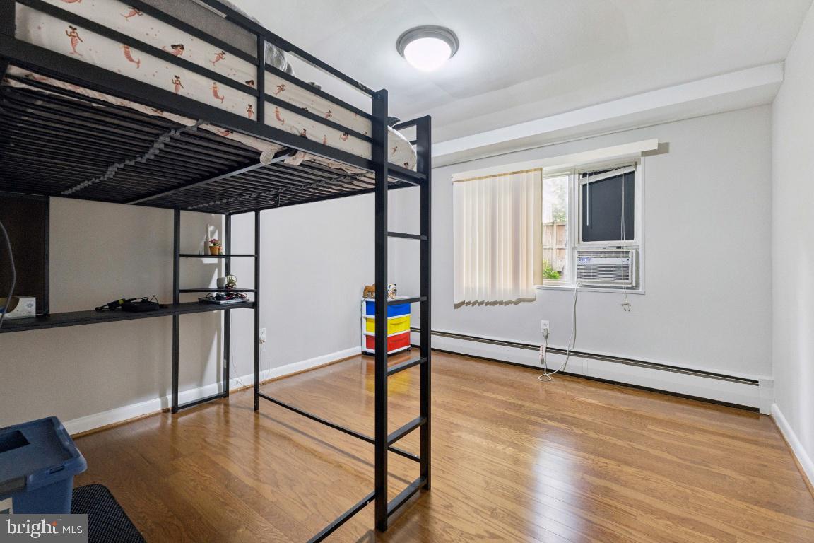 TAKOMA PARK - Residential