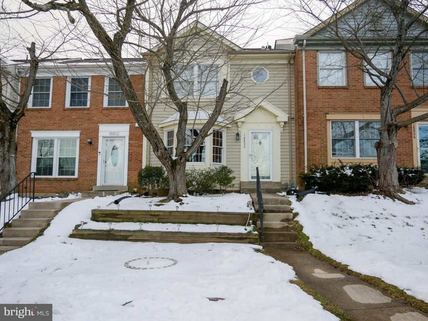 Beautiful well maintained townhome. Great location. Nearby shopping, transportation and Beltway access.   Beautiful Scenic view of the front yard lake and many surrounding trails. The home won't last long. Spacious bedrooms with tall ceilings. Renovated Bathrooms. Quaint Kitchen with eat in area and bay window. Plenty of storage. Finished basement with a wonderful fireplace.  A great place to call home!  Reserved 2 parking spaces right in front of home.   Please remove shoes and follow COVID precautions (masks/sanitizer)  when viewing property.