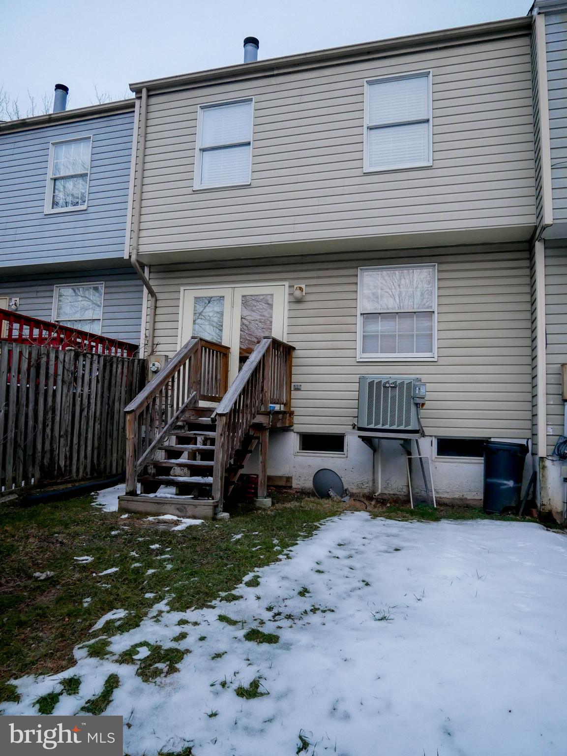 GUNNERS LAKE VILLAGE - Residential