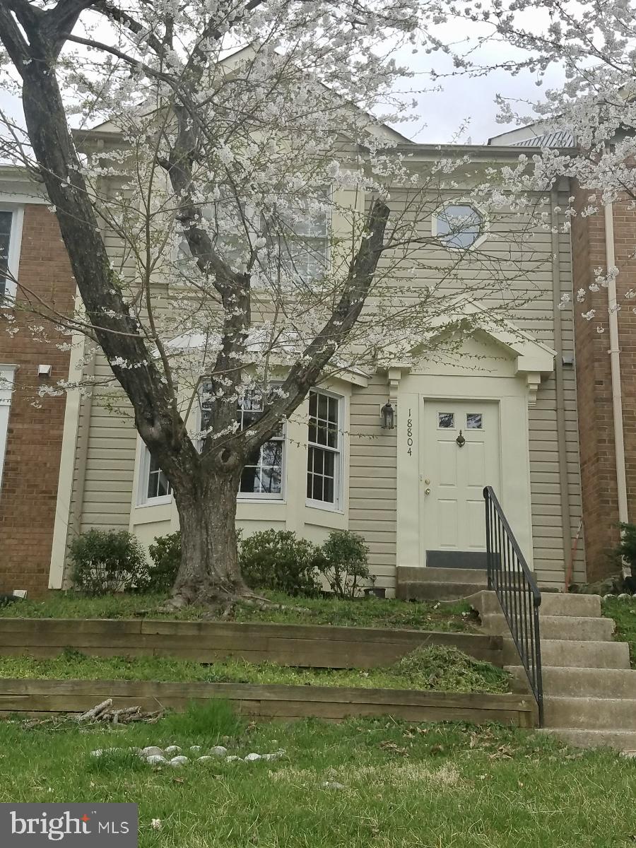 GUNNERS LAKE VILLAGE - Residential