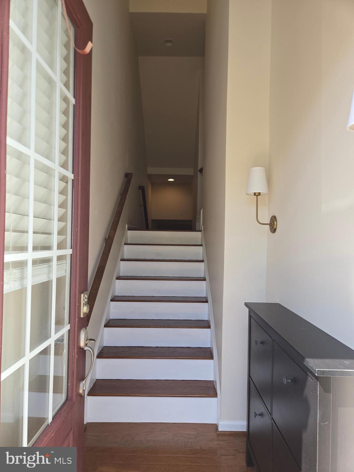 HERITAGE CROSSING CONDOMINIUM - Residential Lease