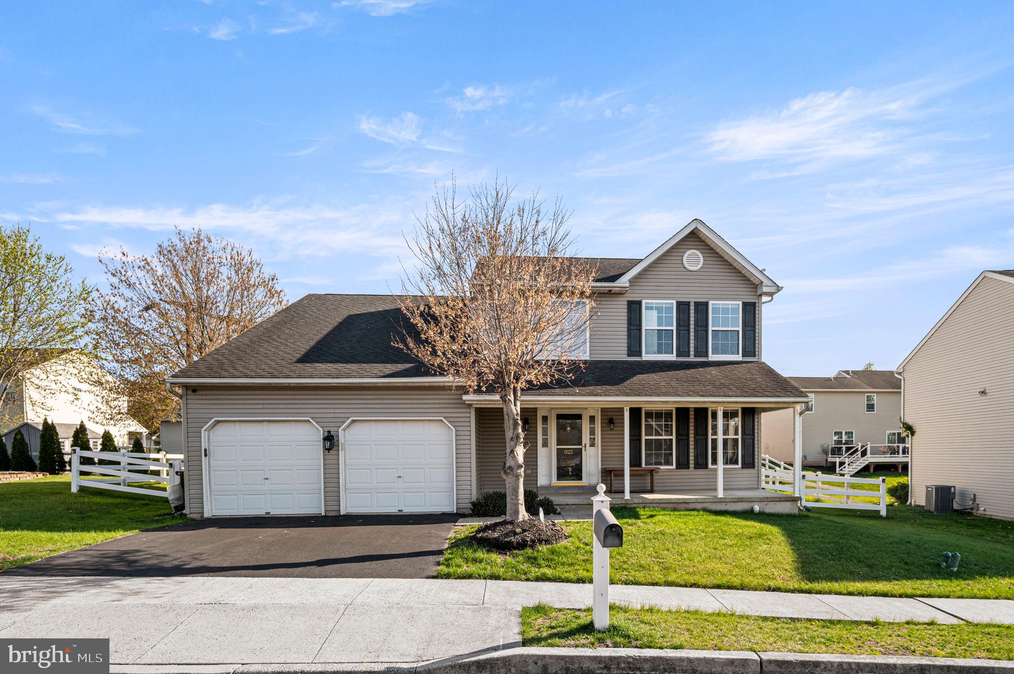 FAIRLAWN COURT - Residential