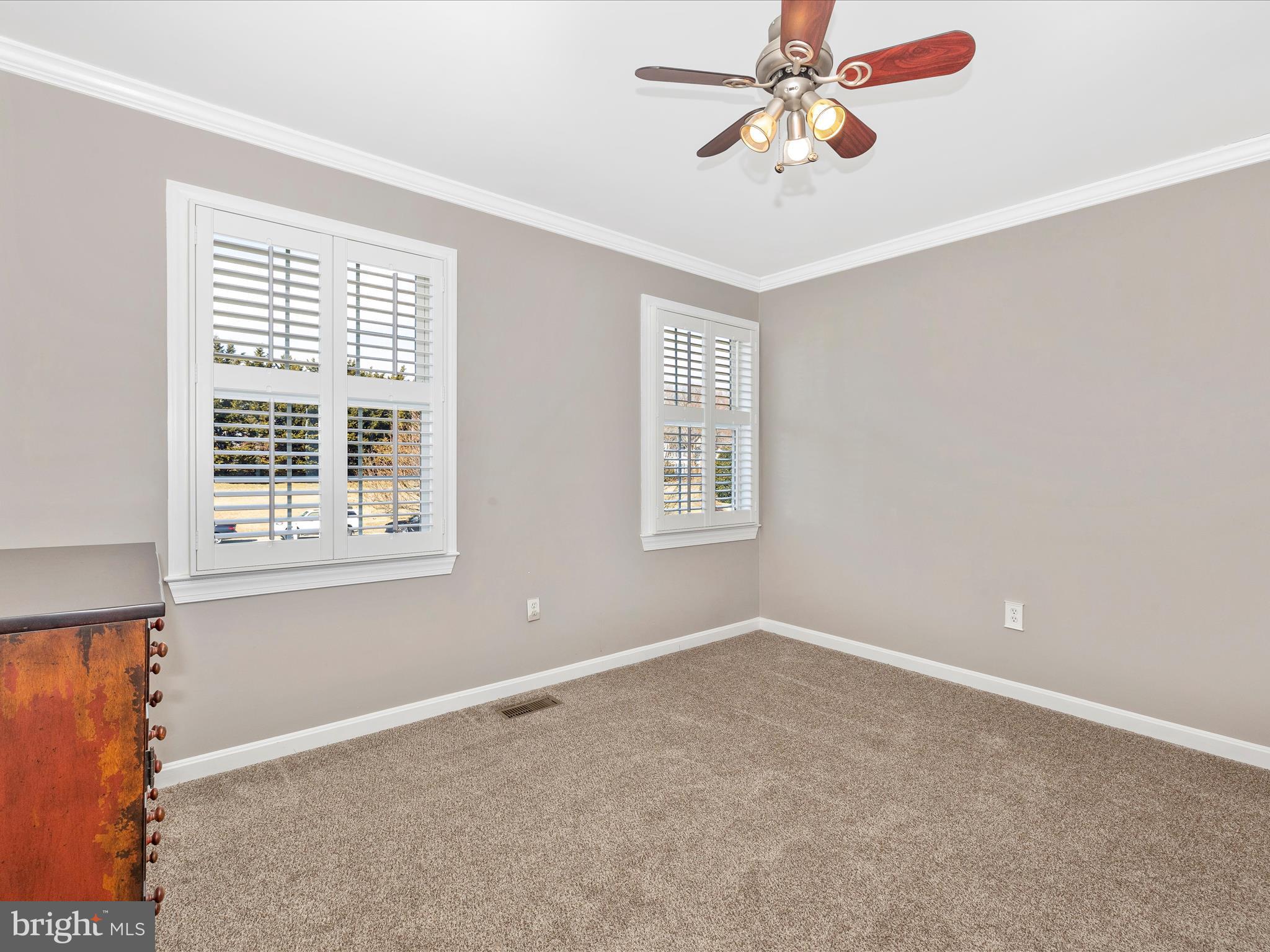 SAMHILL ESTATES - Residential