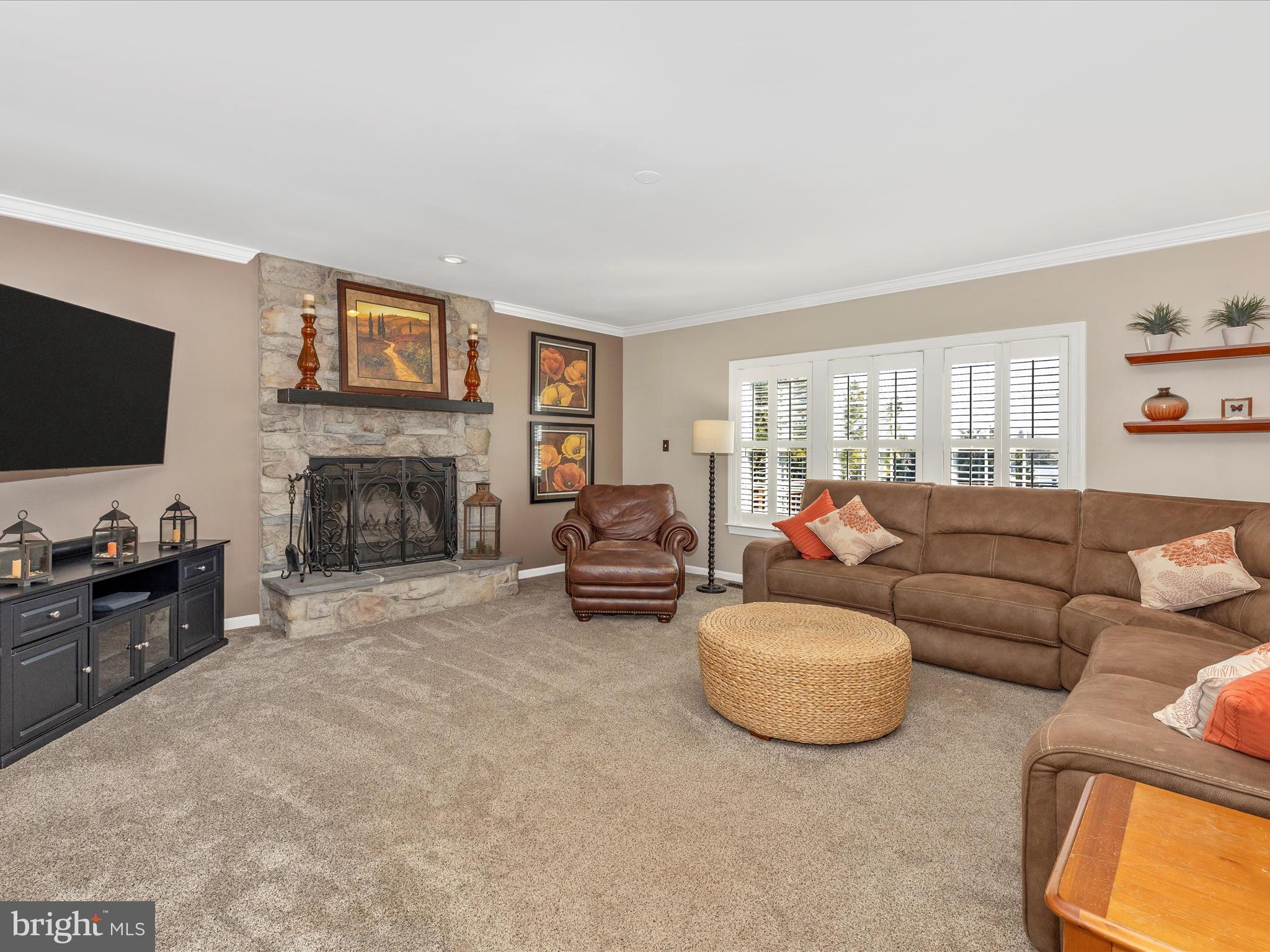 SAMHILL ESTATES - Residential