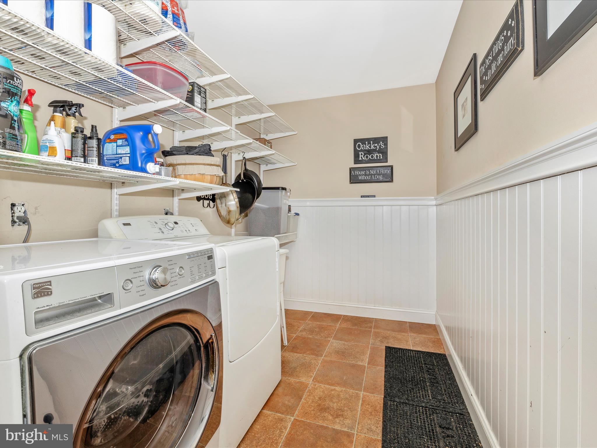 SAMHILL ESTATES - Residential