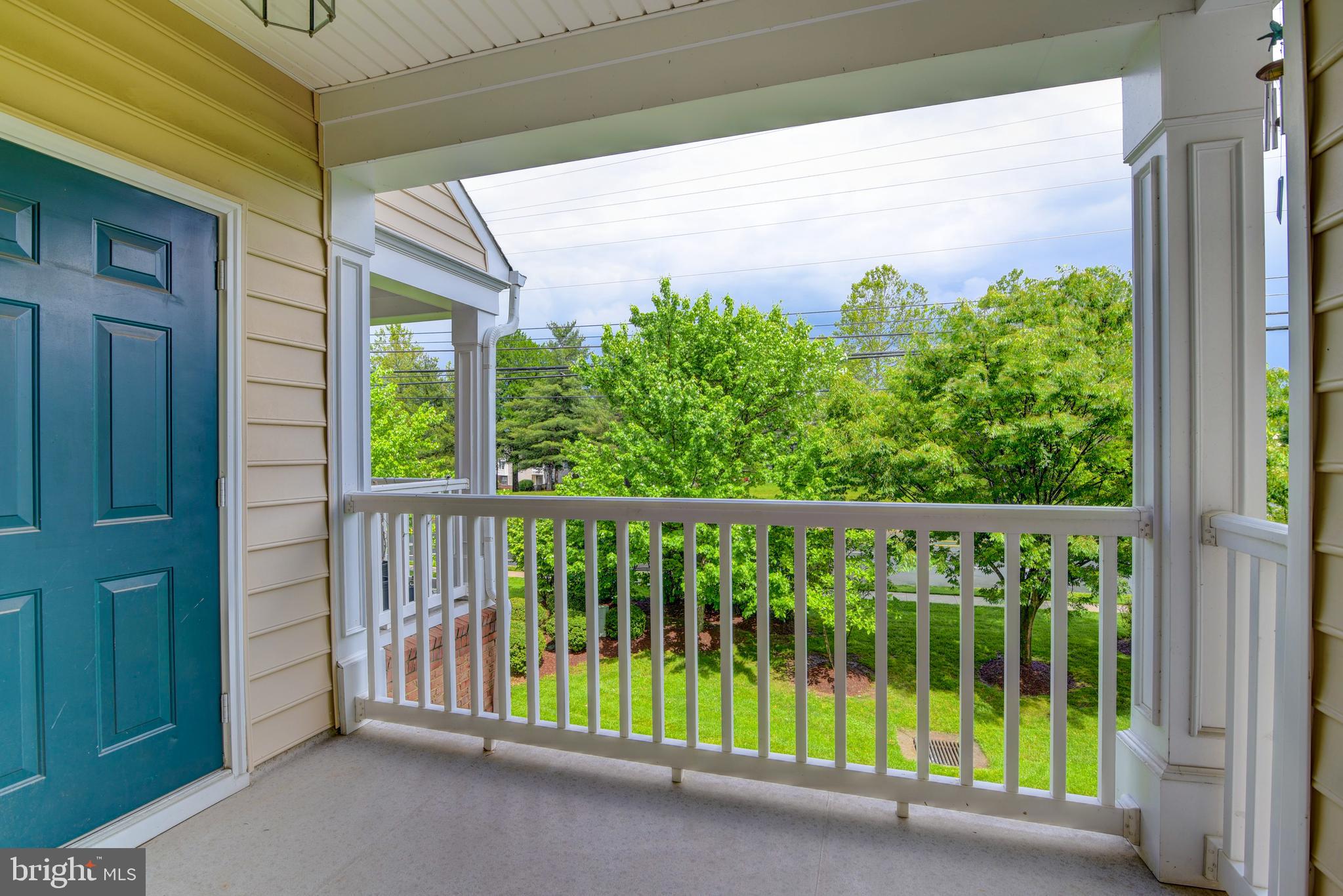 RIDGES AT BELMONT - Residential Lease