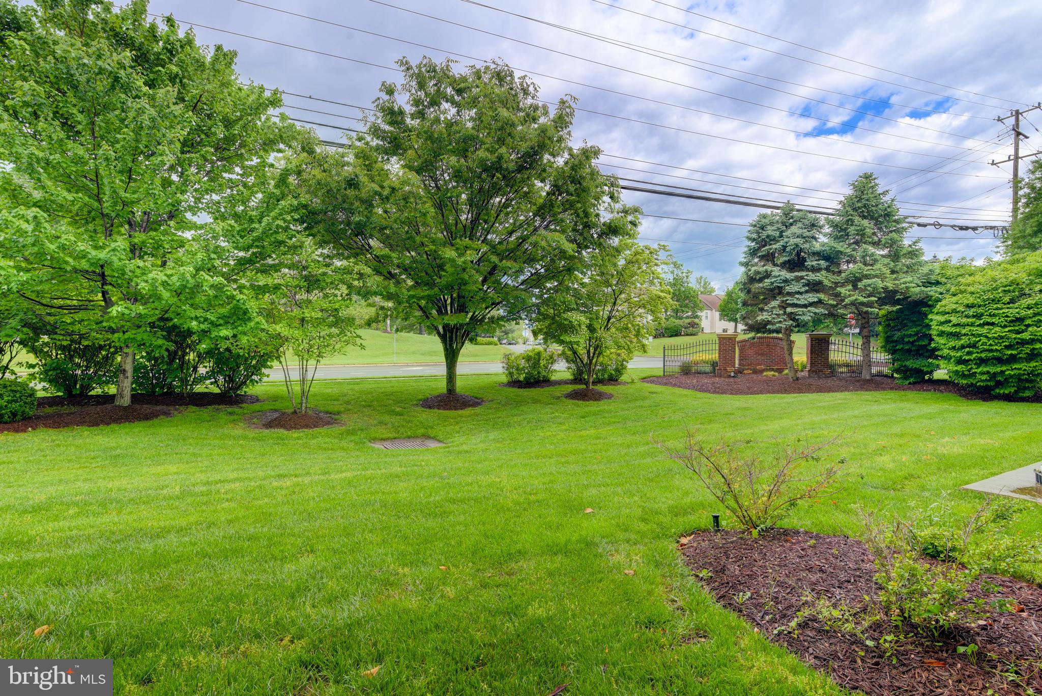 RIDGES AT BELMONT - Residential Lease