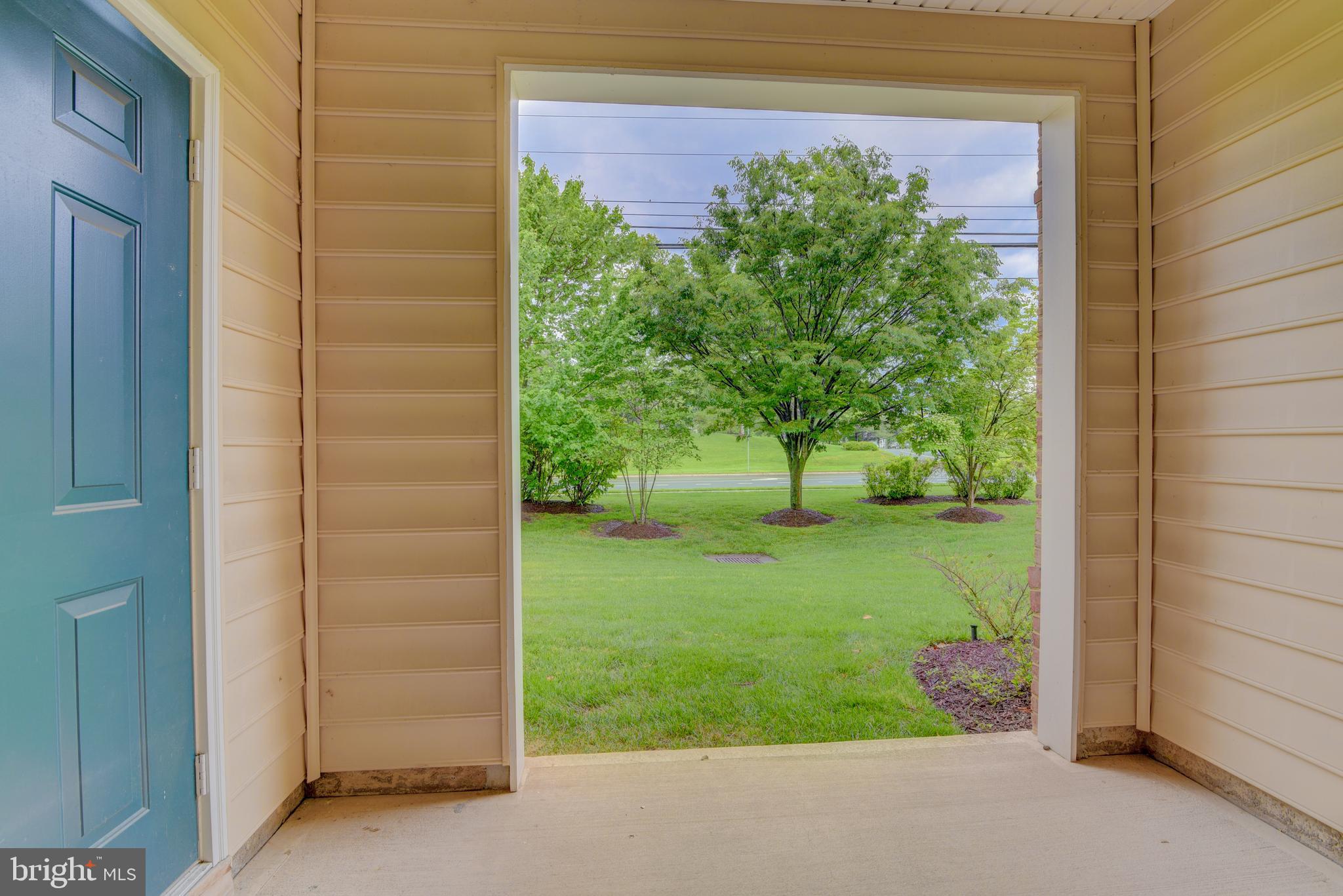 RIDGES AT BELMONT - Residential Lease