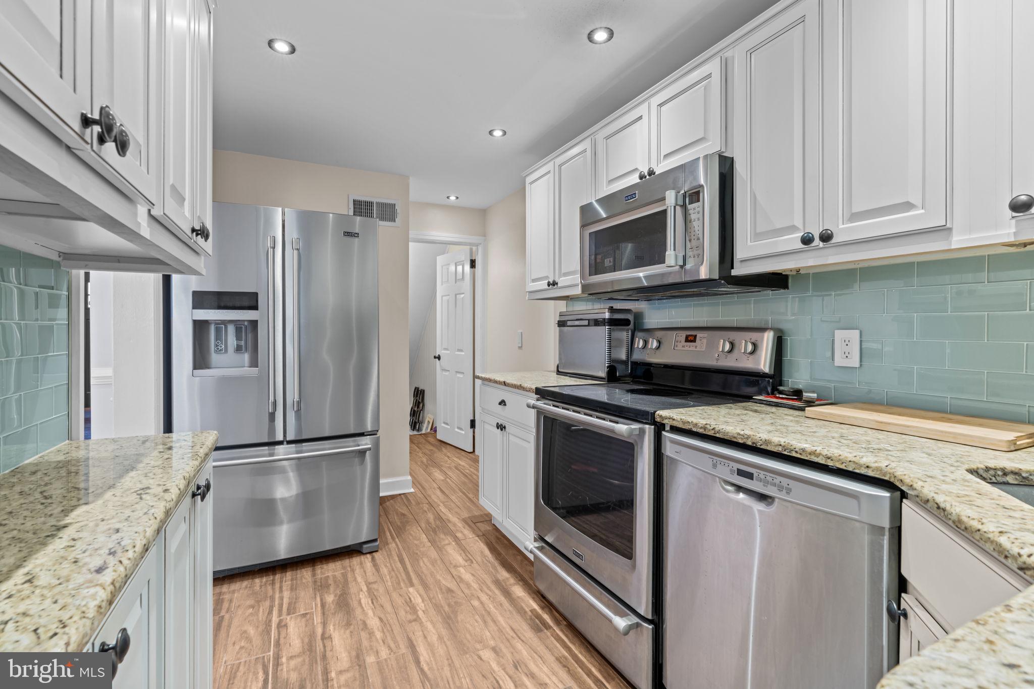 GARRETTFORD - Residential