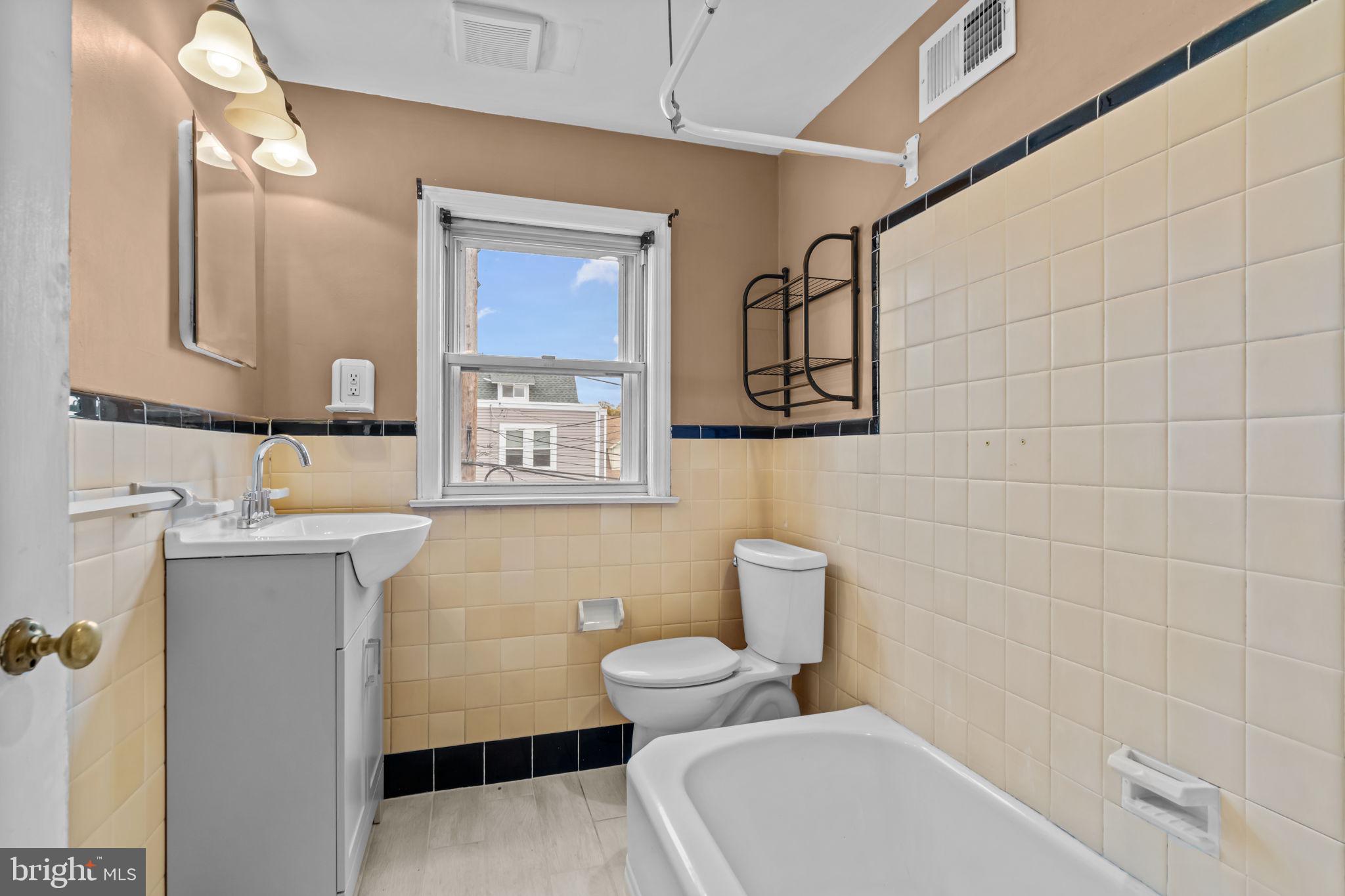 GARRETTFORD - Residential