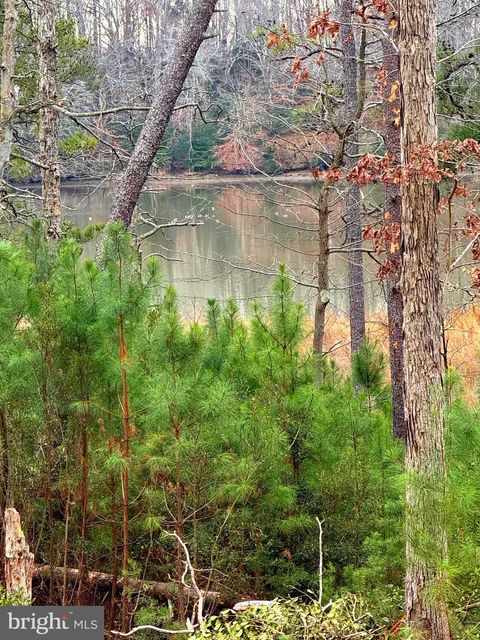 4 SEAGRASS COURT KING GEORGE VA 22485