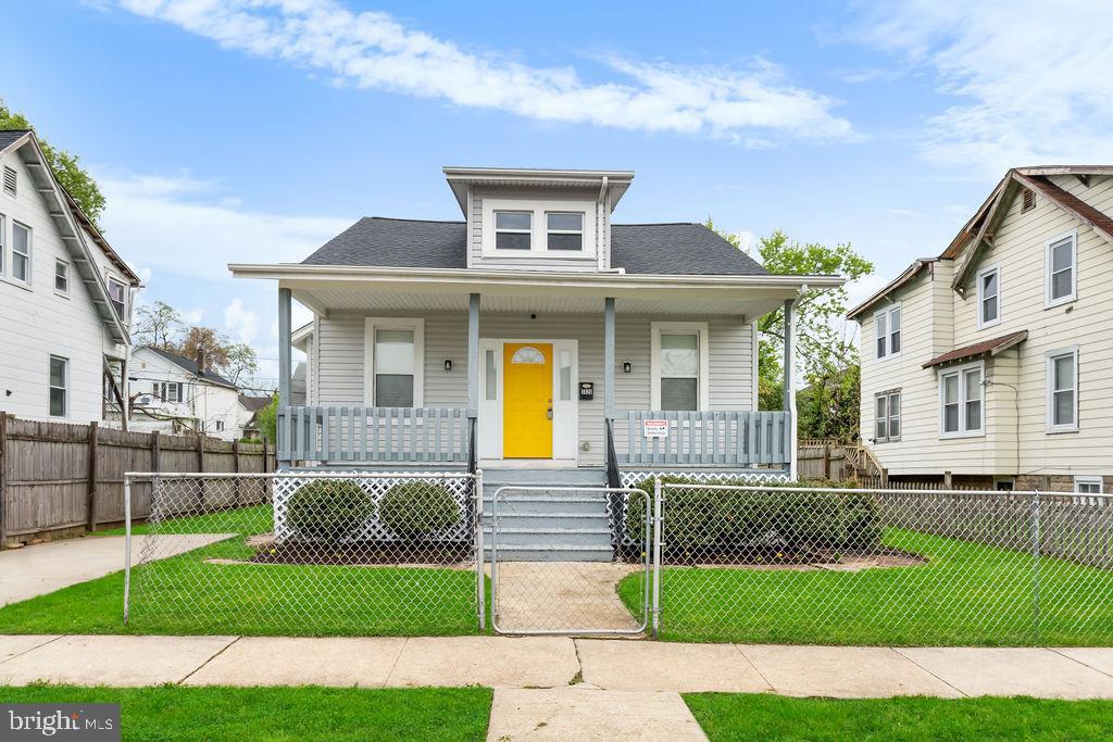 ✨ Price Reduced! ✨ Now is the perfect time to make this beautifully renovated 2-level home yours! Featuring 4 bedrooms and 2 full baths, this home blends comfort, style, and value. The spacious main-level primary suite includes a private en-suite bath, while the modern kitchen shines with stainless steel appliances and sleek finishes. Enjoy wood-based, water-resistant laminate flooring, recessed lighting, and a warm, contemporary feel throughout. Upstairs boasts three large bedrooms and a second full bath. The unfinished basement with 6-foot ceilings offers tons of storage or future potential. Relax on the charming front porch or entertain in the backyard. With a new roof, hot water heater, and a prime location near shopping, dining, and commuter routes—this move-in ready home is an incredible opportunity at a newly improved price!