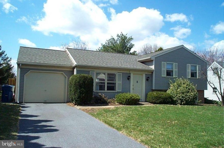 New roof and new central air! 2 bedroom and 2 bath home located on a cul de sac in a quiet Hempfield schools neighborhood. Possible 3rd bedroom on lower level.