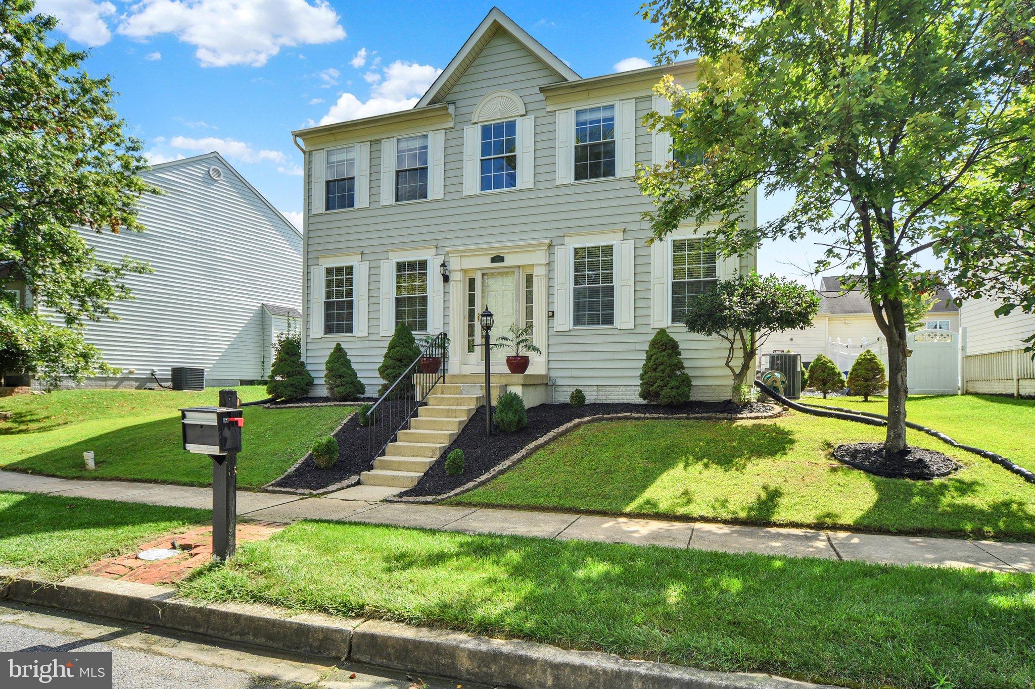 1223 WATERVIEW WAY