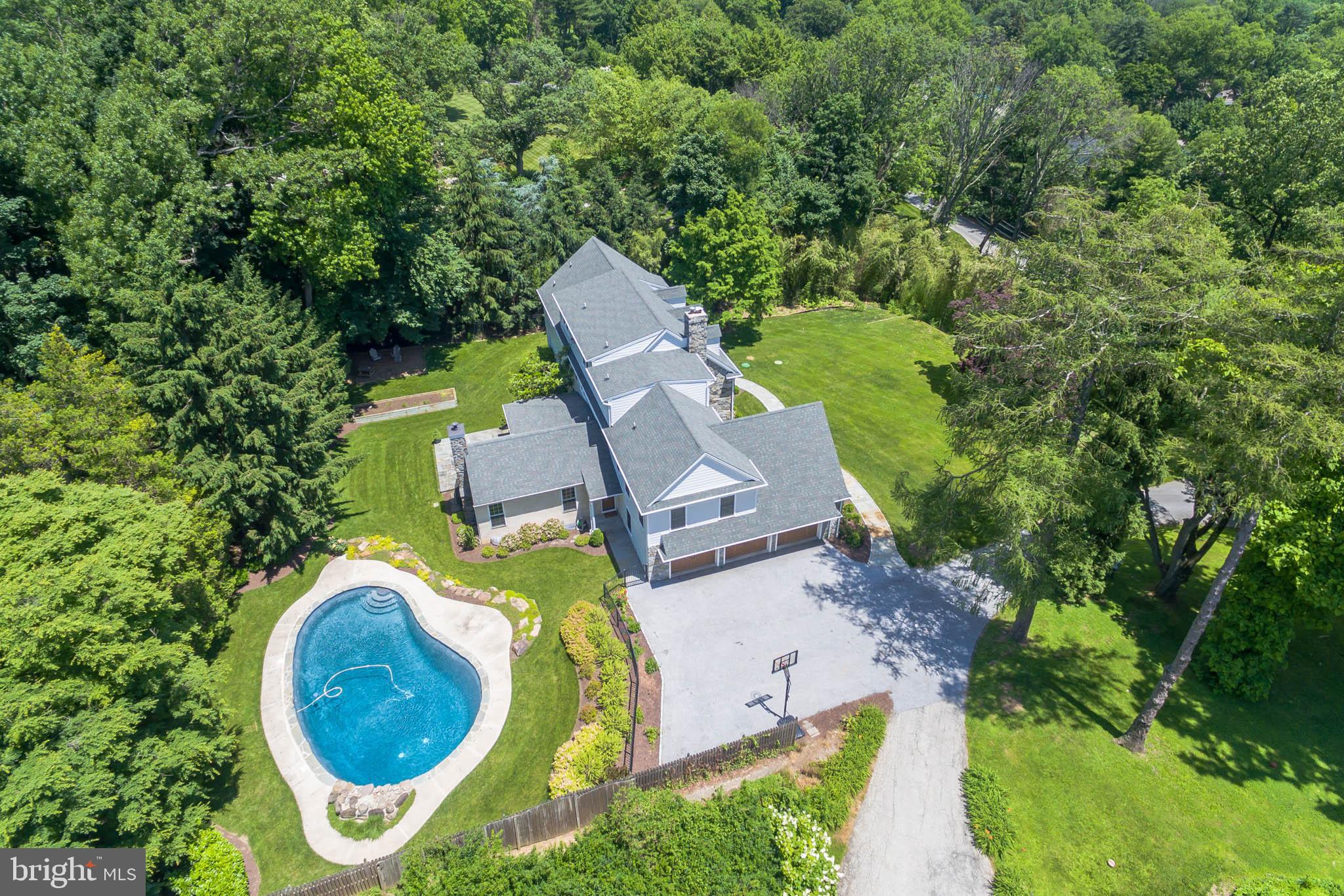 GLADWYNE - Residential