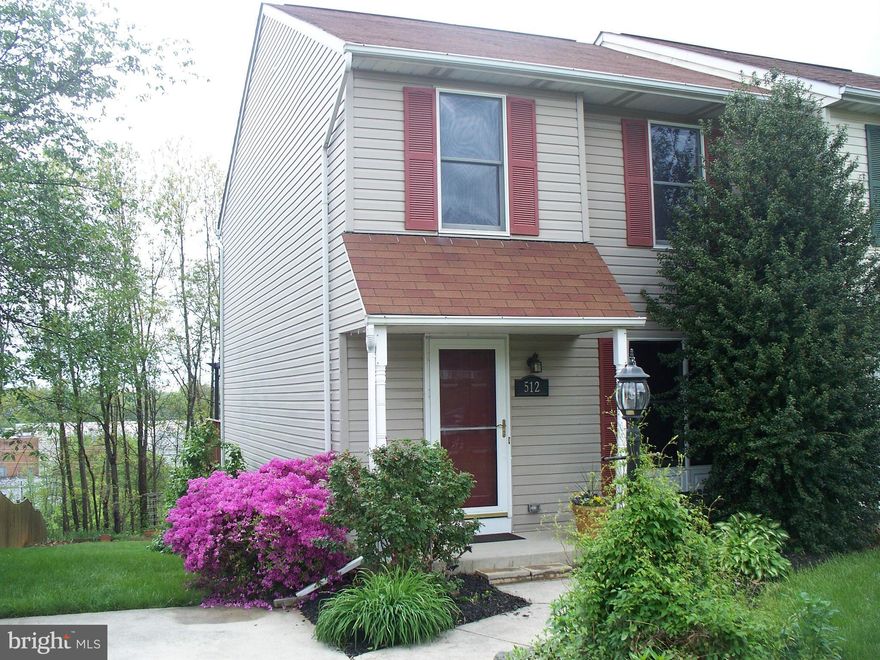 Recently remodeled duplex w/ 3 Bedrooms & 2.5 Baths. No HOA Fees. Laminate flooring on main level & lower level. Upgraded kitchen w/ stainless appliances.Thermatru French Door to large rear deck w/ pergola overlooking wooded yard. Updated baths w/ new marble vanities & faucets. New master Shower. New carpet on stairs and 2nd floor. New  banister to 2nd floor. Trugreen cared yard, upgraded electric