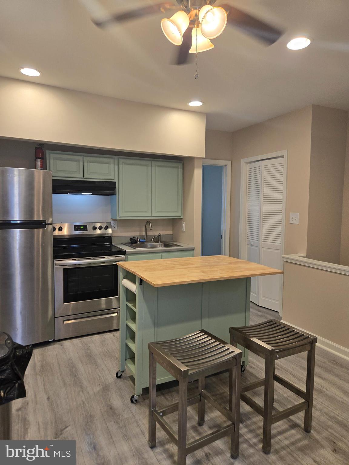 GERMANTOWN (EAST) - Residential Lease