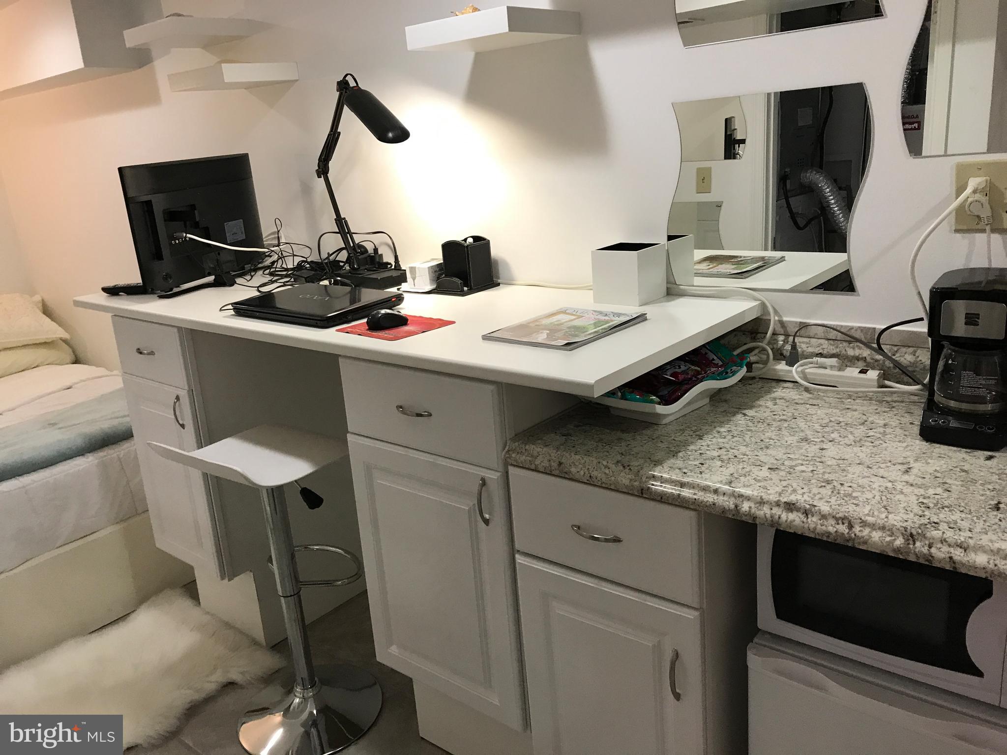 GEORGETOWN - Residential Lease