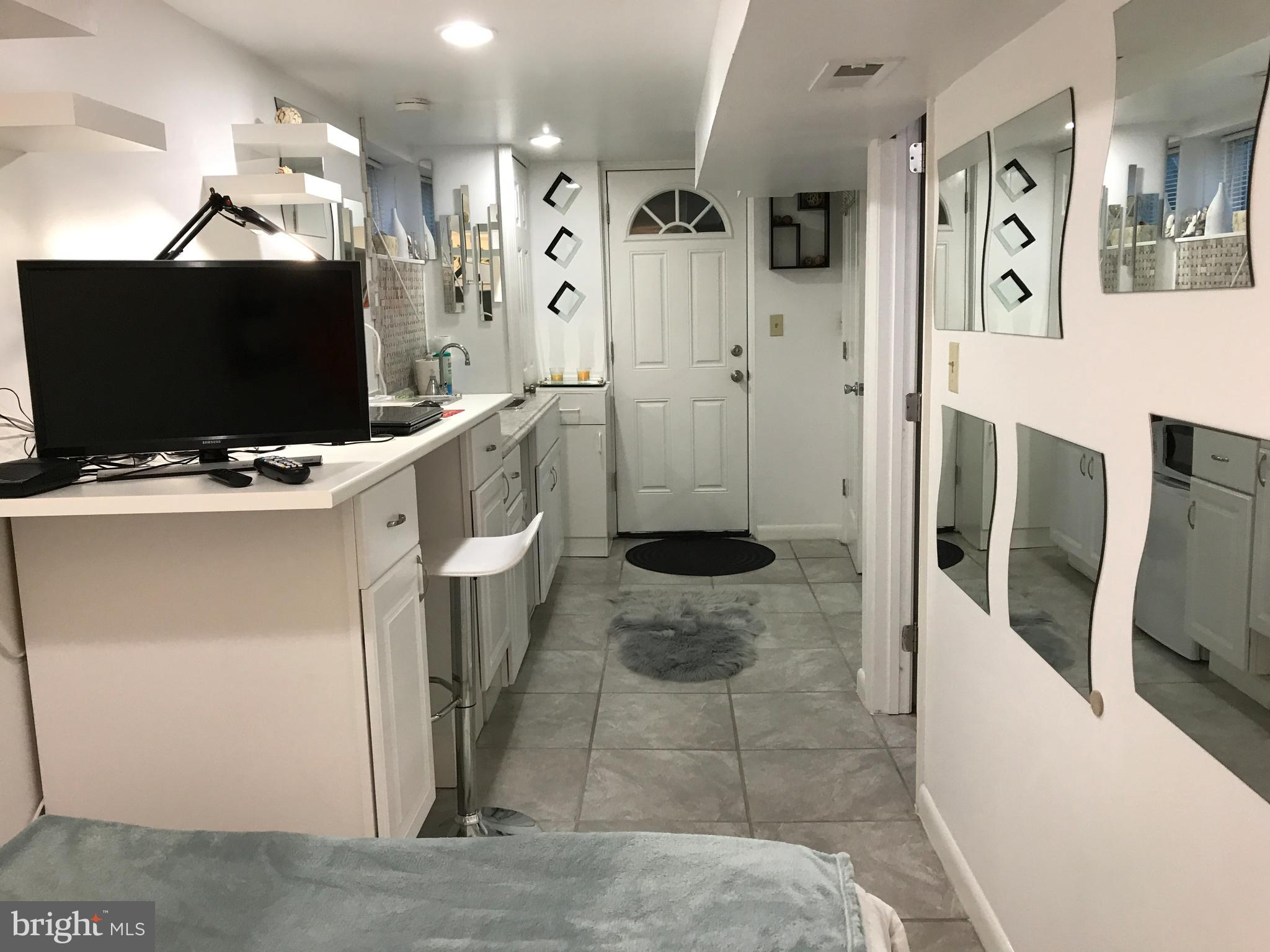 GEORGETOWN - Residential Lease