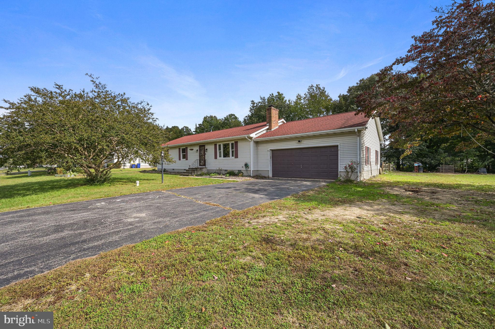 22 W YORKTOWN ROAD