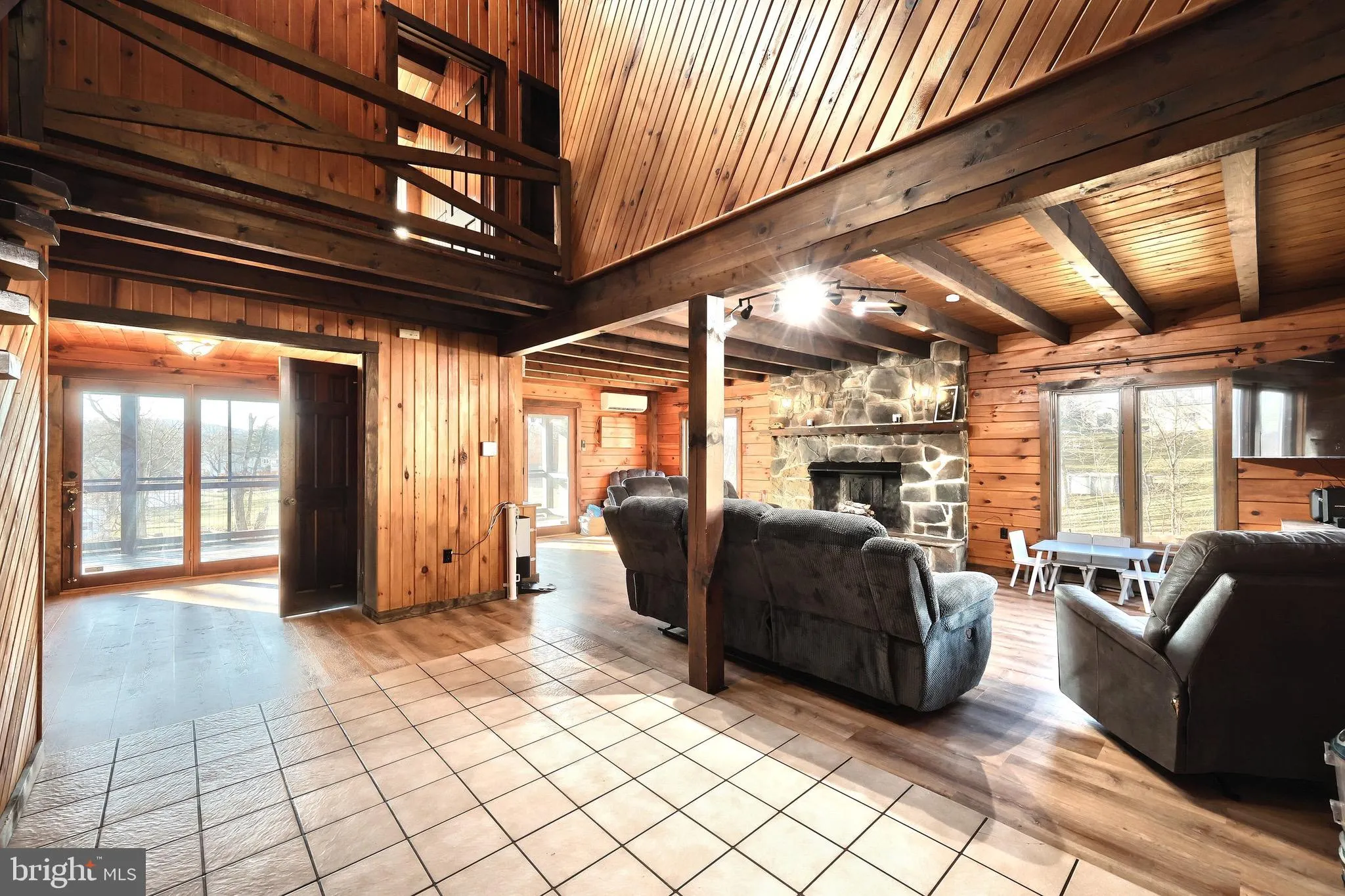 Etters, Pennsylvania 17319, United States, 3 Bedrooms Bedrooms, ,4 BathroomsBathrooms,Residential,Pending,18550