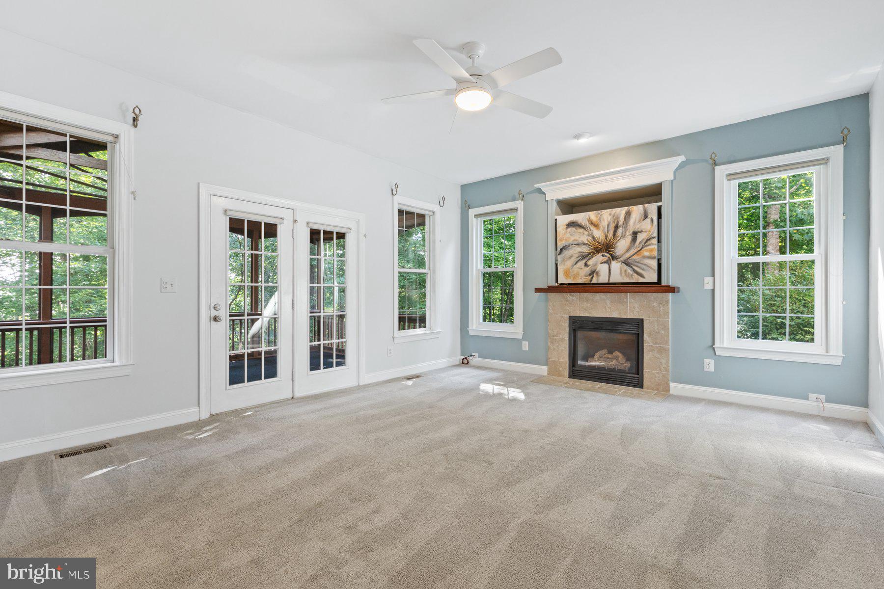 SPRING LAKE ESTATES - Residential