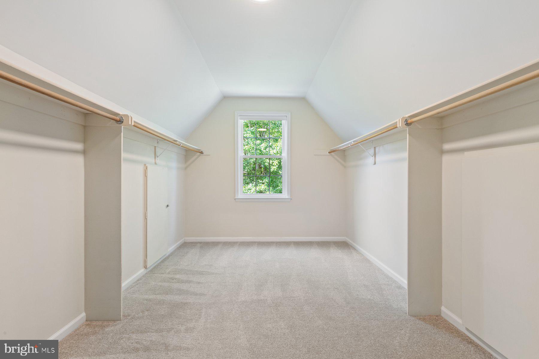 SPRING LAKE ESTATES - Residential