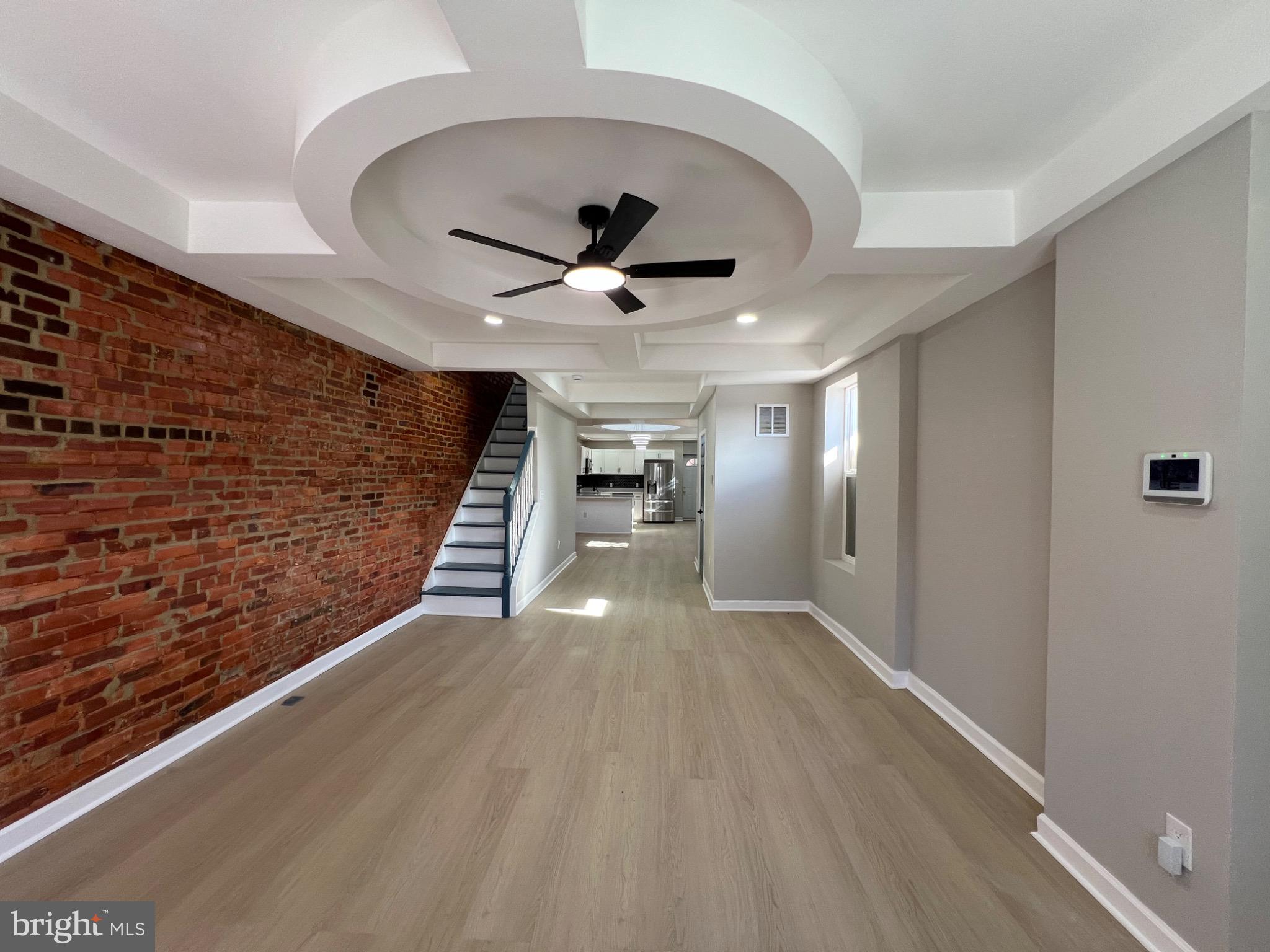 901 N LUZERNE AVENUE