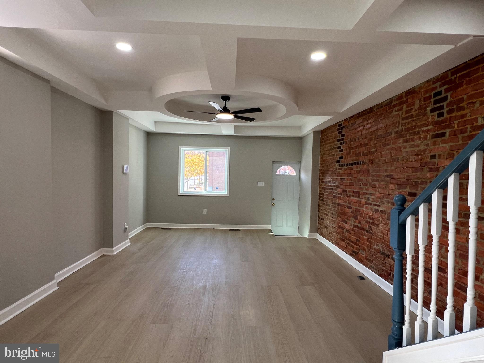 MADISON EASTEND - Residential