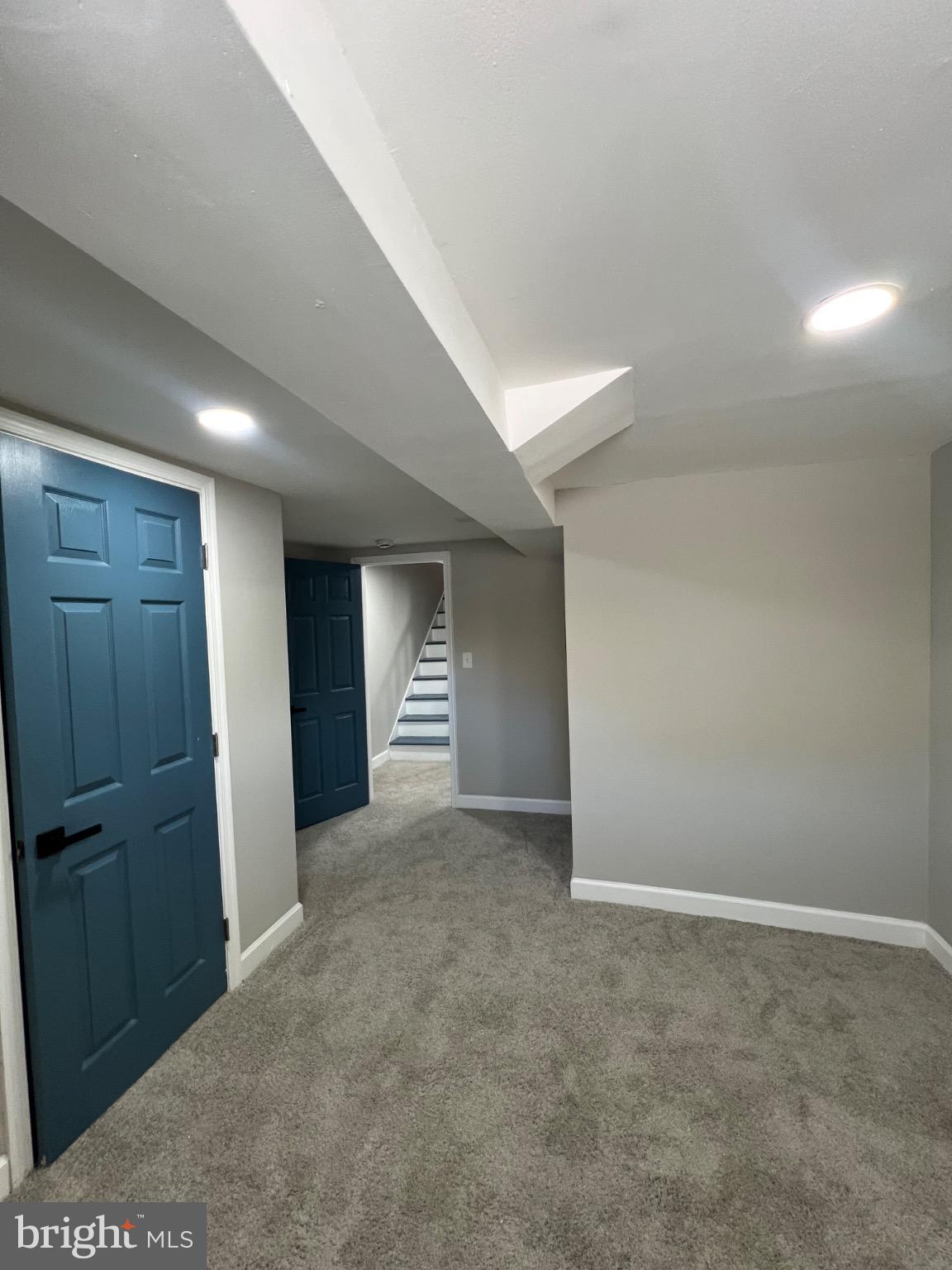 MADISON EASTEND - Residential