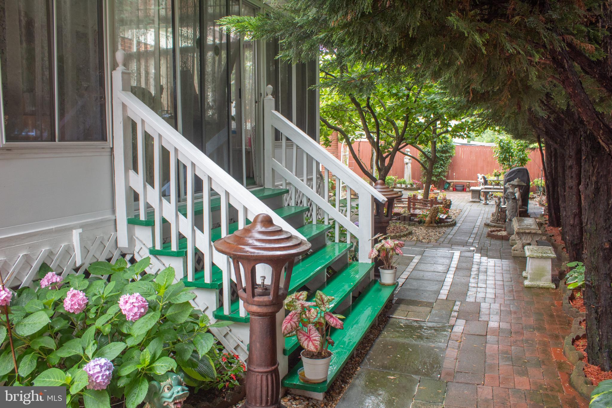 FOREST GLEN - Residential