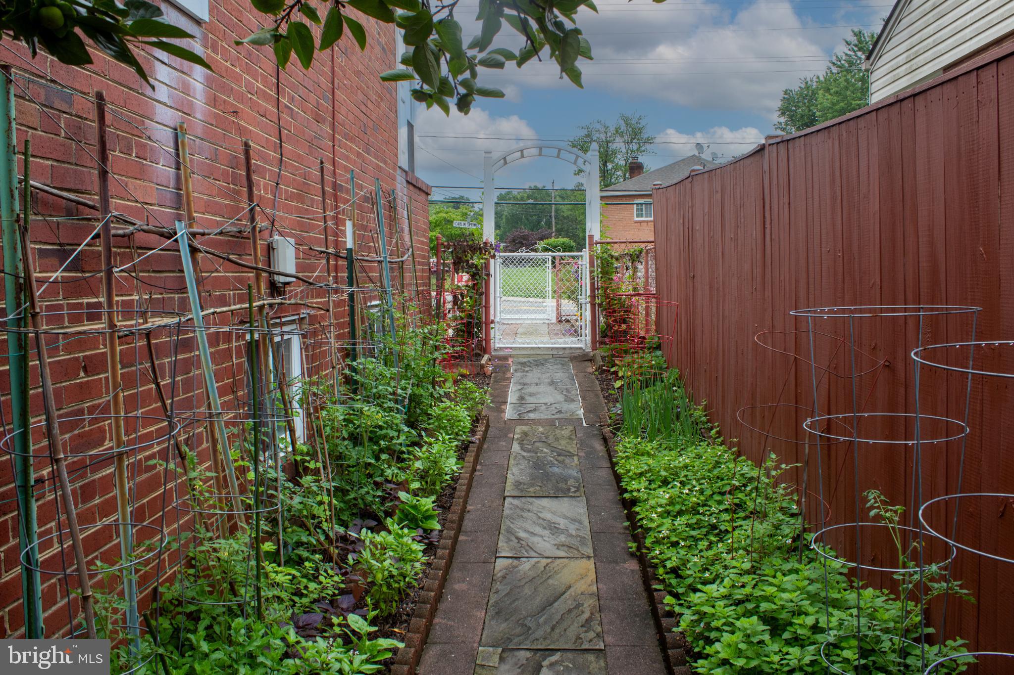 FOREST GLEN - Residential