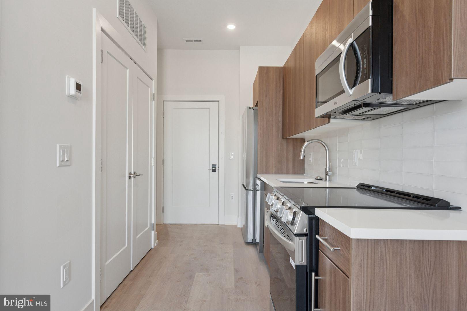 NORTHERN LIBERTIES - Residential Lease