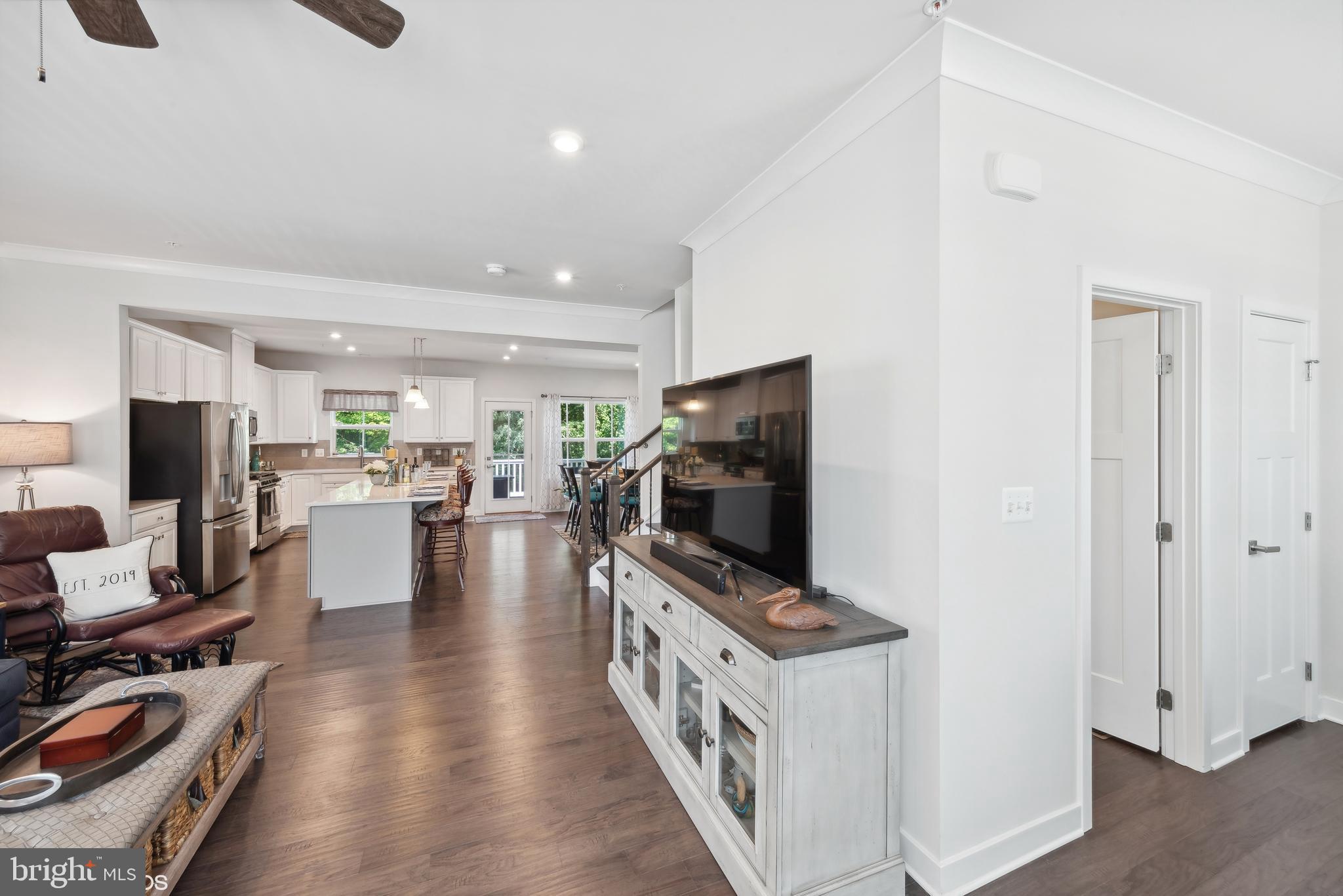 EDGEMERE/SPARROWS POINT - Residential