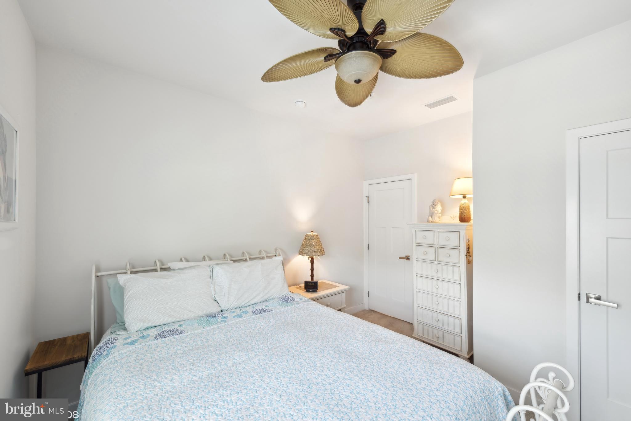 EDGEMERE/SPARROWS POINT - Residential