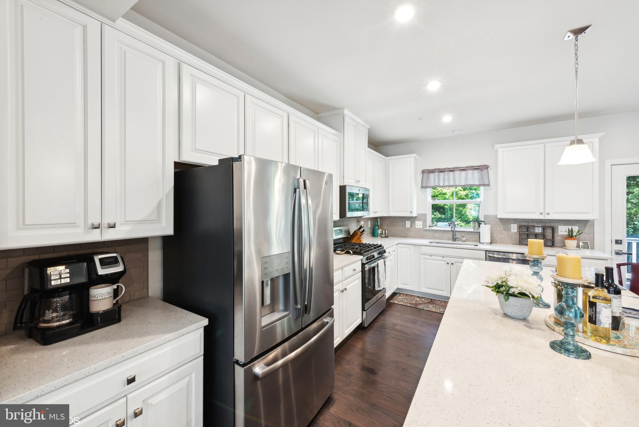 EDGEMERE/SPARROWS POINT - Residential