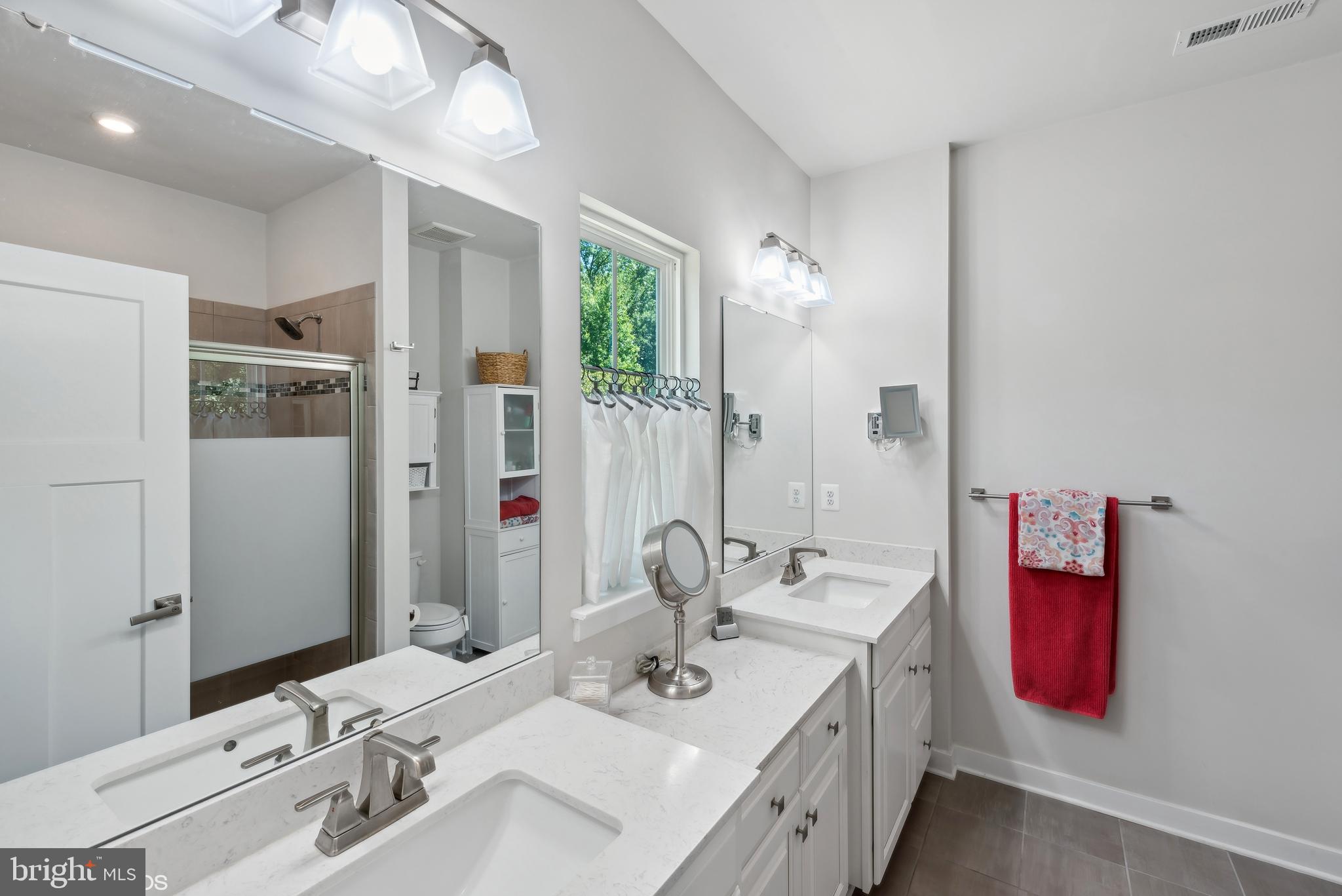 EDGEMERE/SPARROWS POINT - Residential