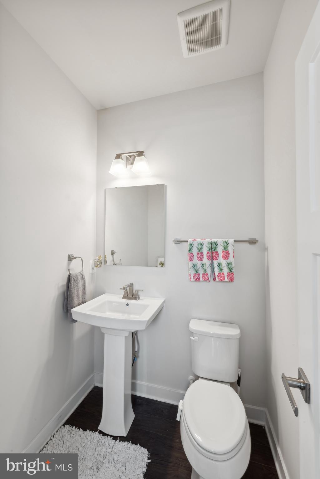 EDGEMERE/SPARROWS POINT - Residential