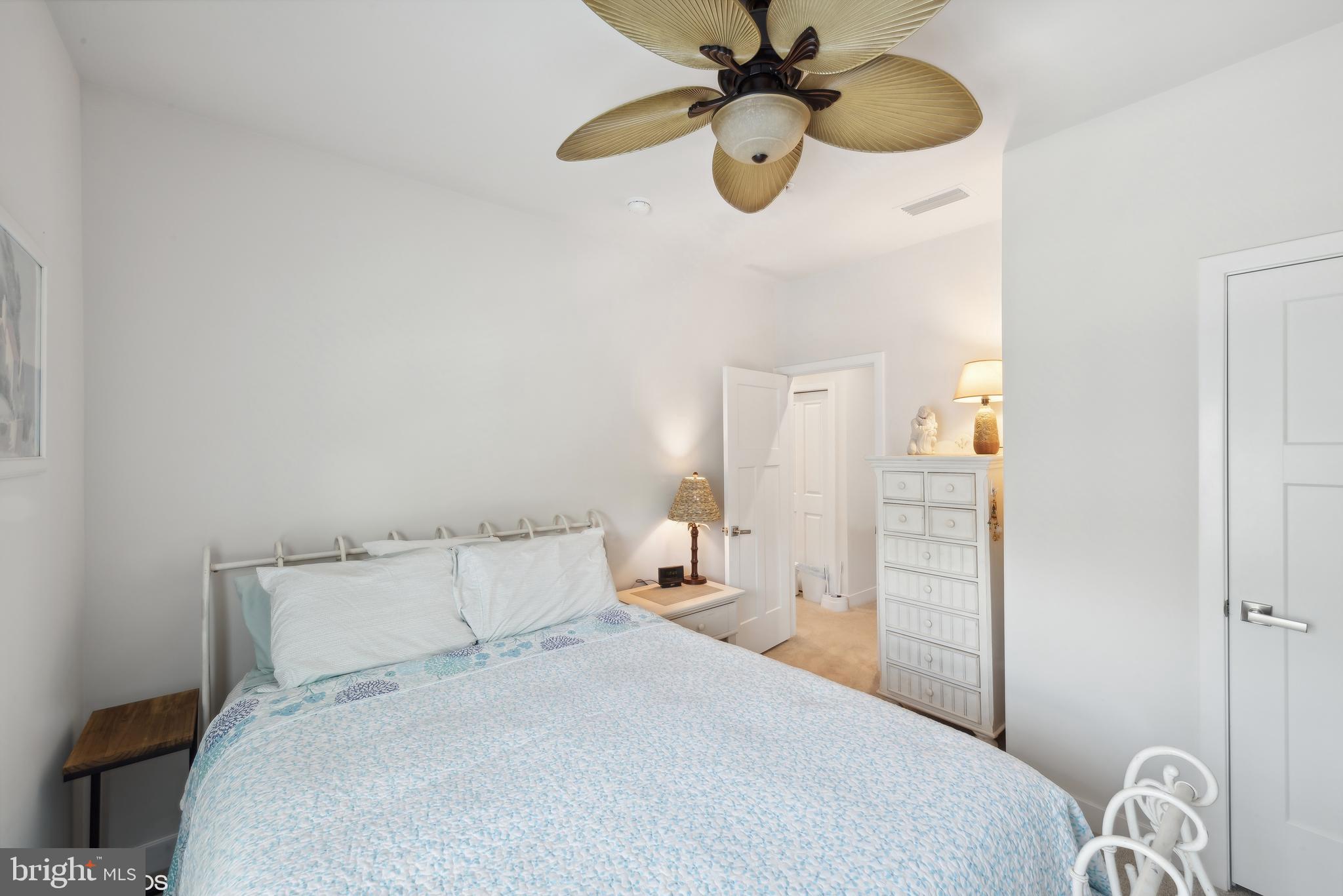 EDGEMERE/SPARROWS POINT - Residential